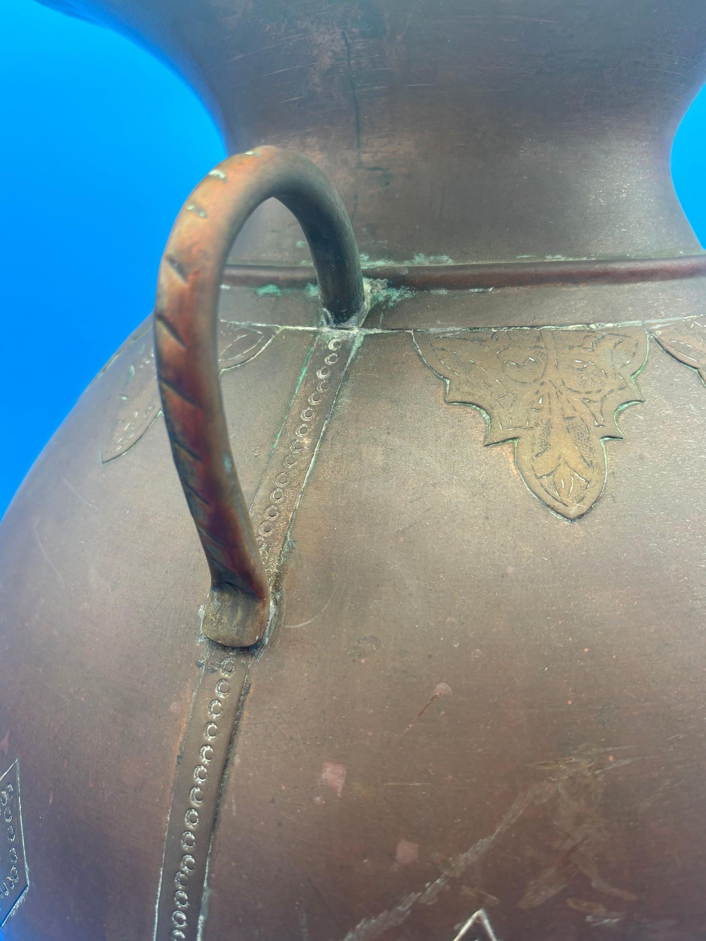 Antique Arts & Crafts Hand-Hammered Copper Urn with Riveted Seams, c. 1890–1915