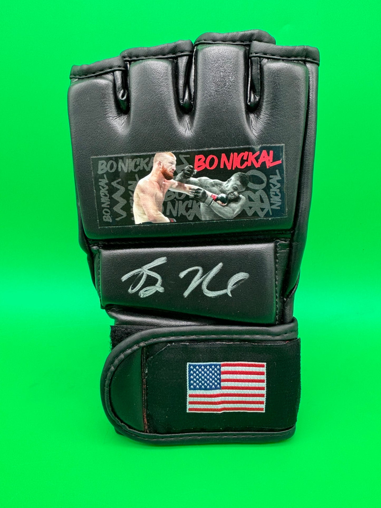 BO NICKAL Signed UFC/MMA Fight Glove – Beckett Witnessed Authenticated