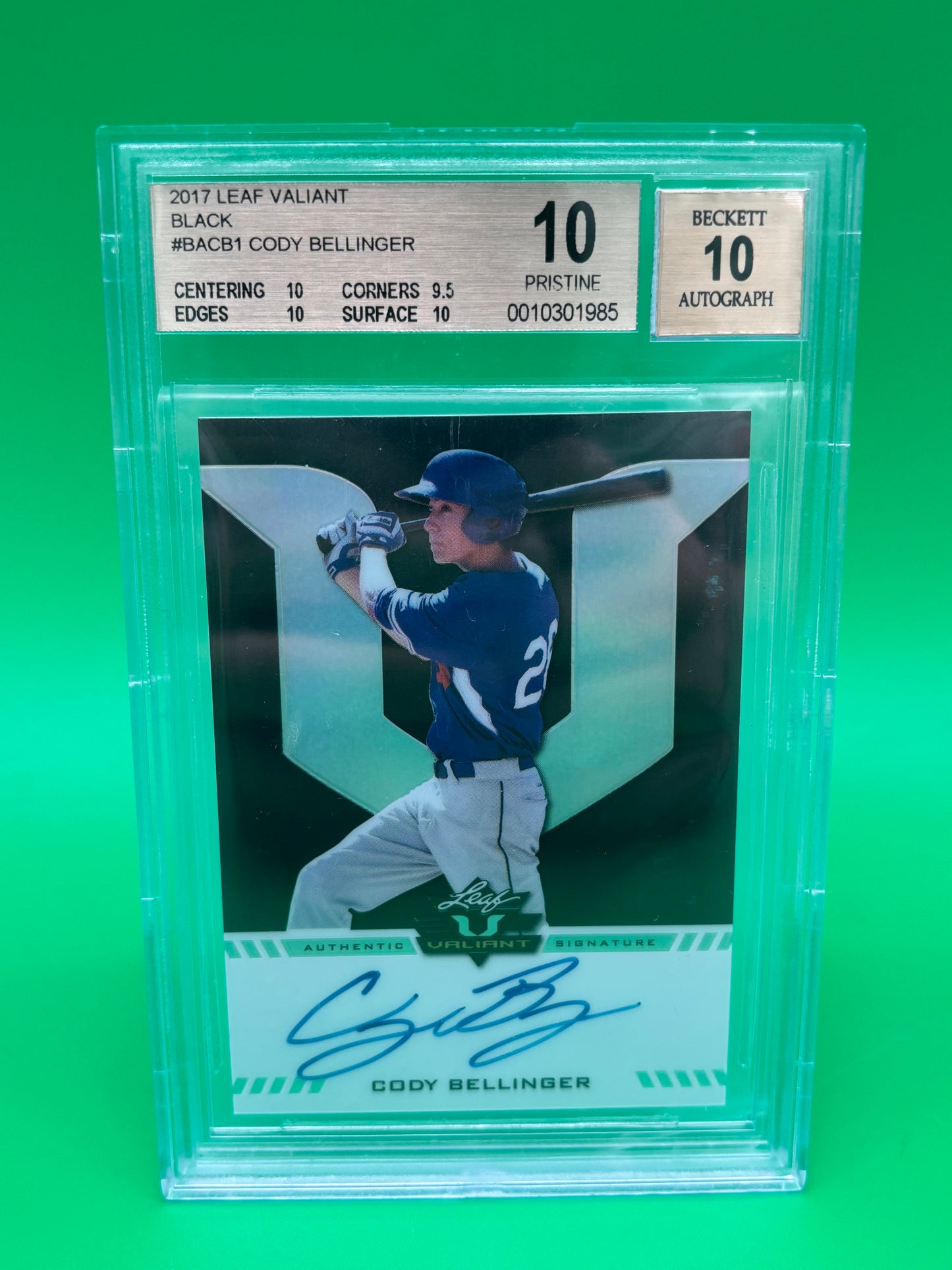 2017 Leaf Valiant Black Cody Bellinger Auto /5 BGS 10 Pristine Auto 10 #BA-CB1