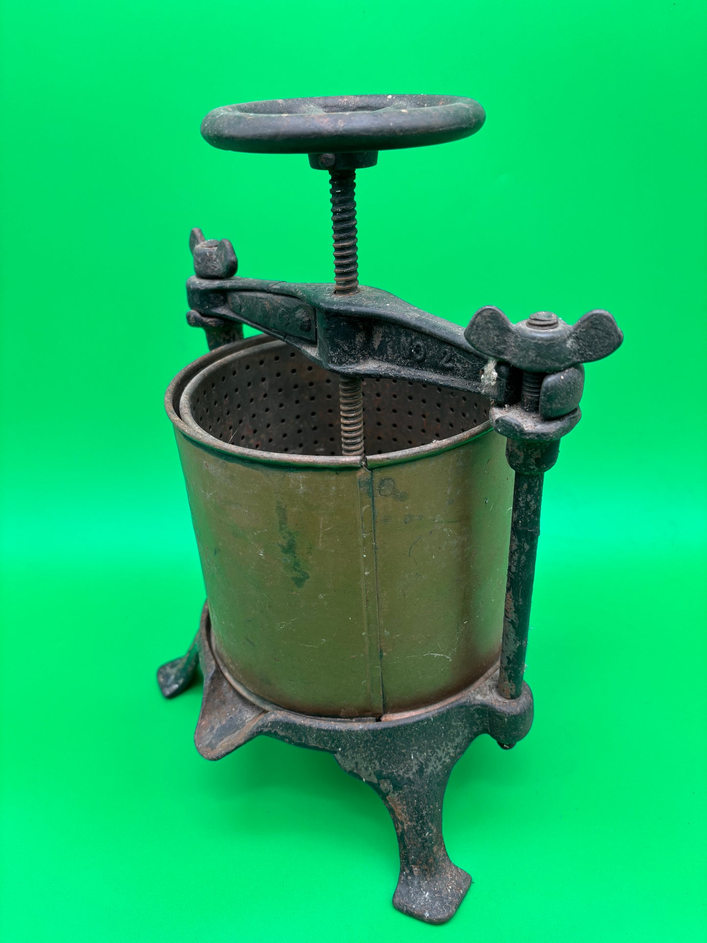 19th-century Logan + Strobridge Co. No. 2 fruit / lard press