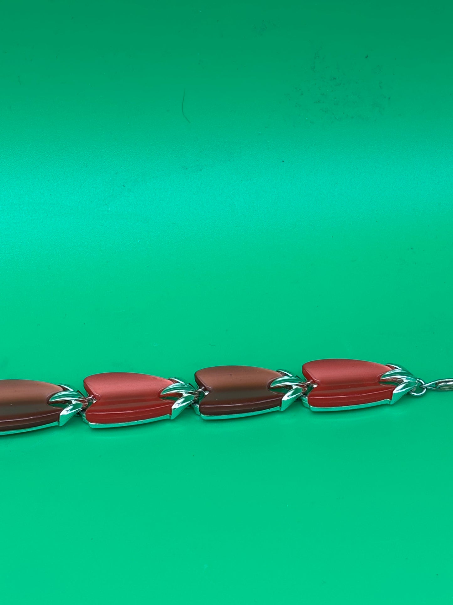 Stunning Vintage Signed LISNER Cherry Red Thermoset Necklace 17” Mid-Century