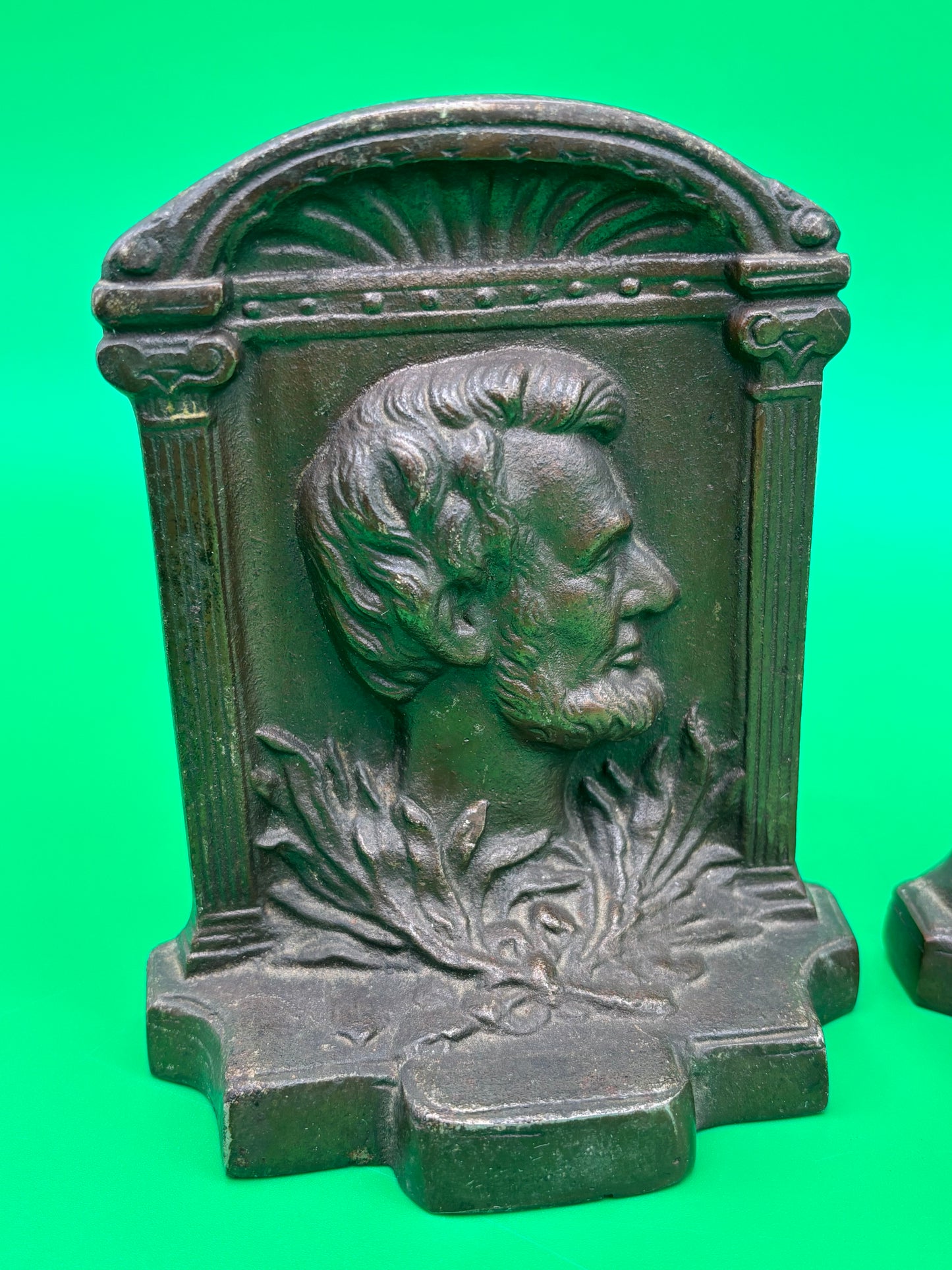 Vintage Heavy Metal Abraham Lincoln Bookends Pair Civil War Era Style