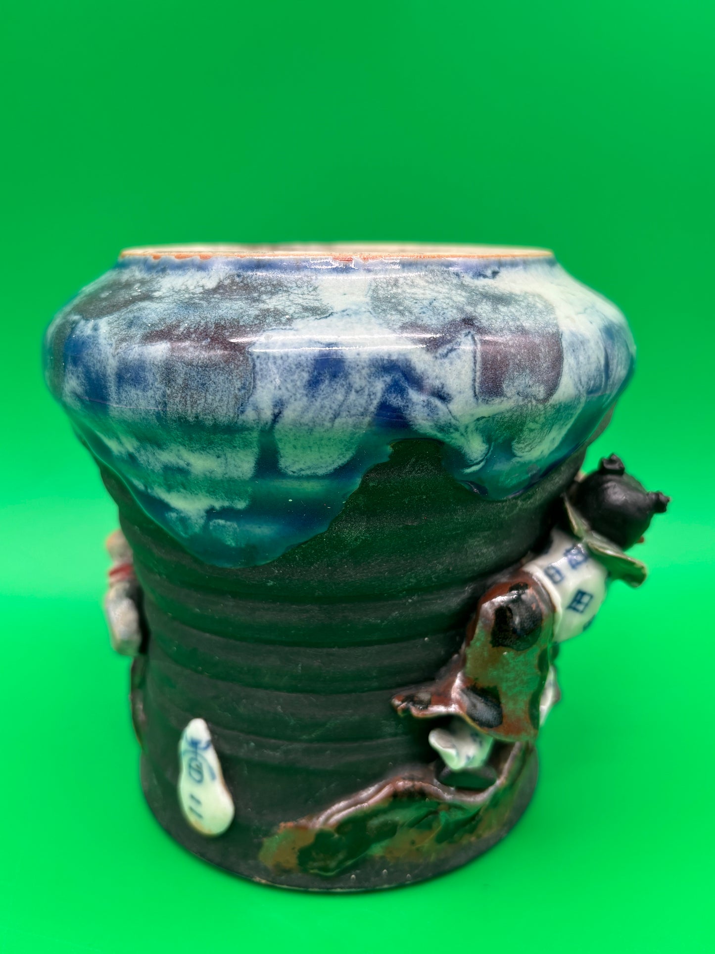 Antique Japanese Sumida Gawa Vase Signed Ban-ni Blue Drip Glaze Figural 5.25”