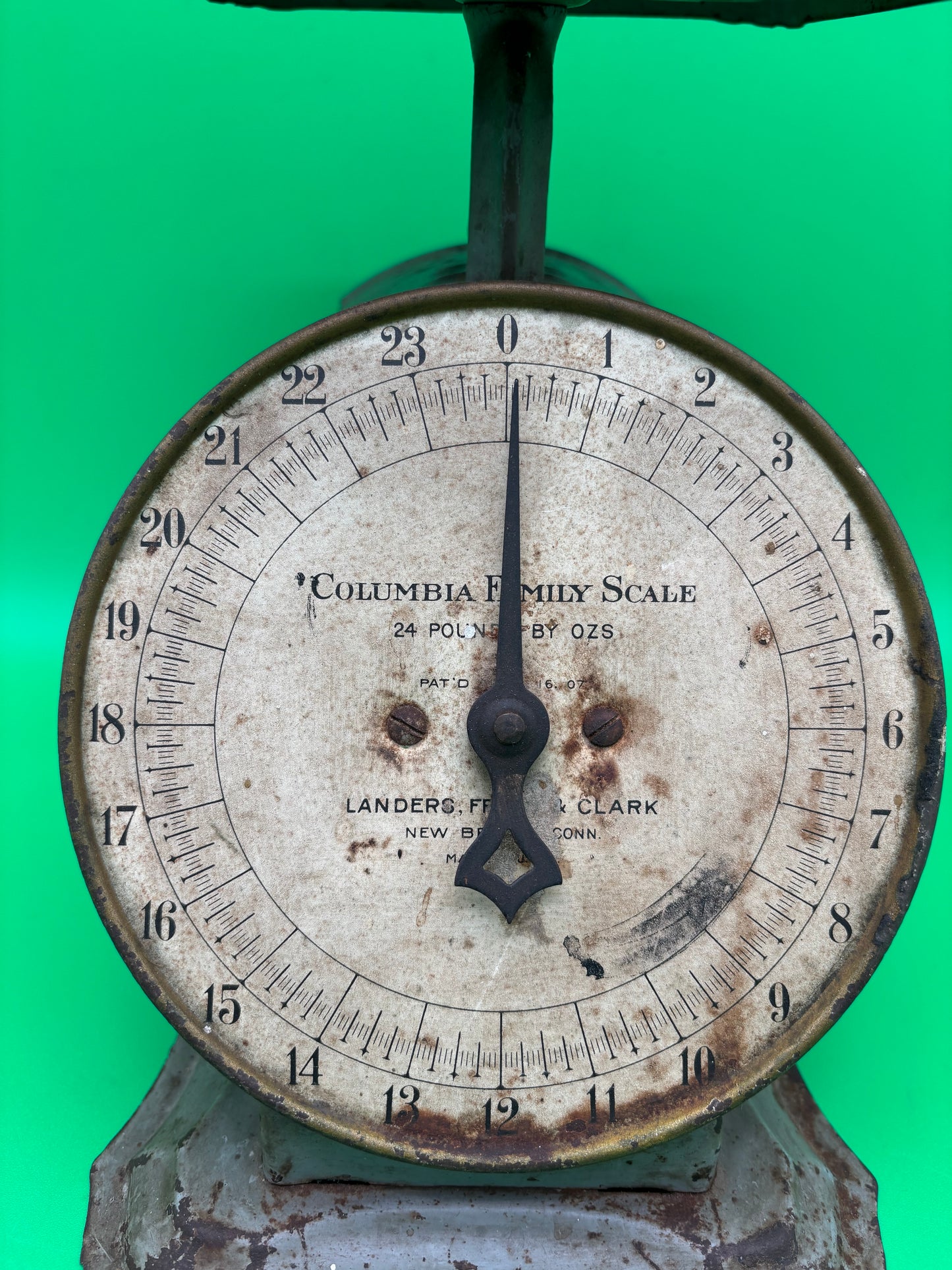 Antique Columbia Family Kitchen Scale 24 lb Landers Frary & Clark New Britain CT 1907 Pat.
