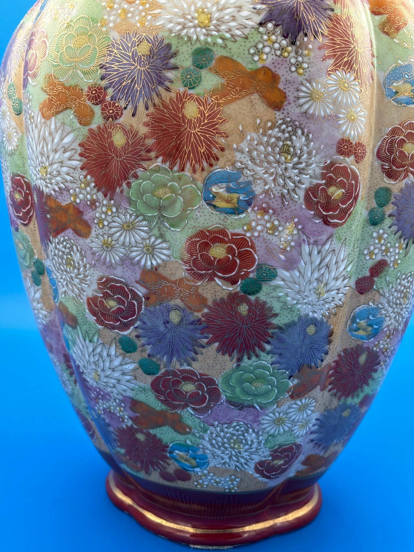 Large Vintage Japanese Satsuma Millefleur Thousand Flowers Porcelain Vase Signed