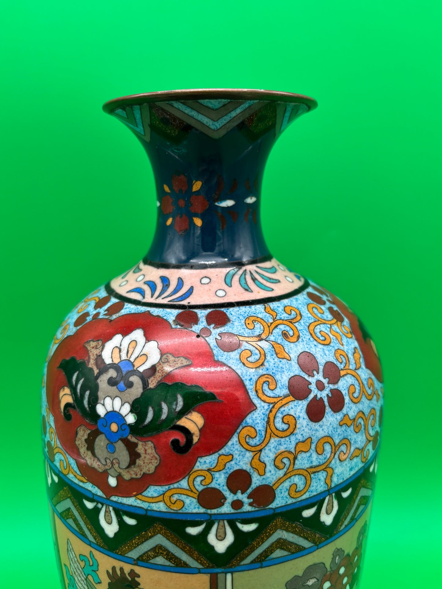 Large Antique Meiji Japanese Cloisonne Dragon Ho-o Phoenix Shield Vase 11.75”