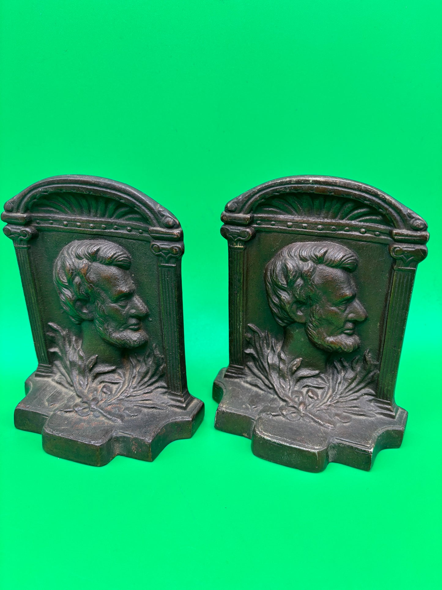 Vintage Heavy Metal Abraham Lincoln Bookends Pair Civil War Era Style