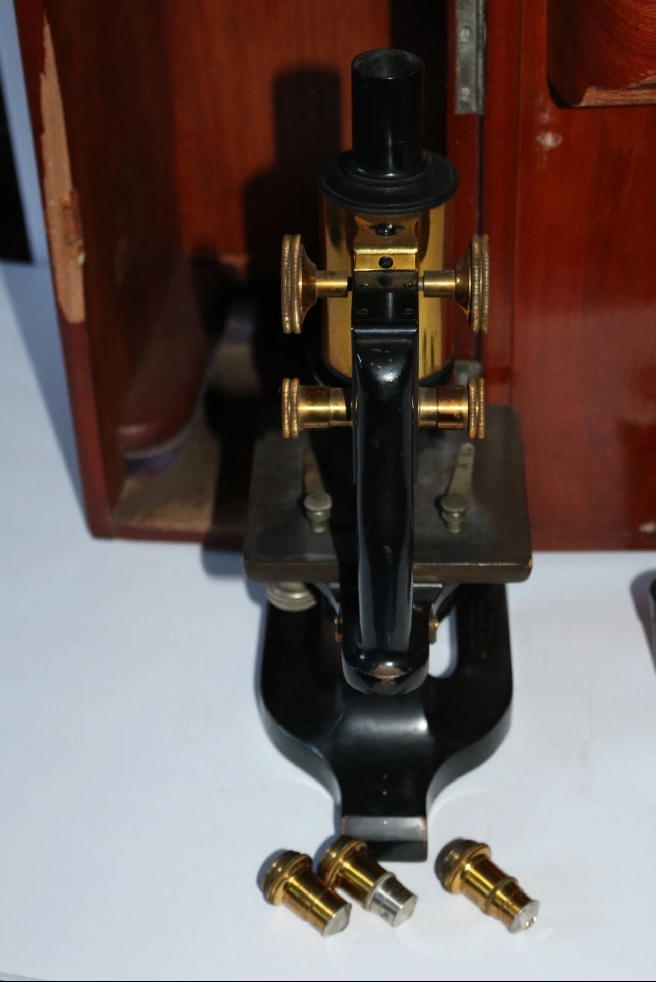 Vintage Brass Spencer Microscope ALOE Co. No. 75659 c.1922 w/ Extra Optics & Wood Case