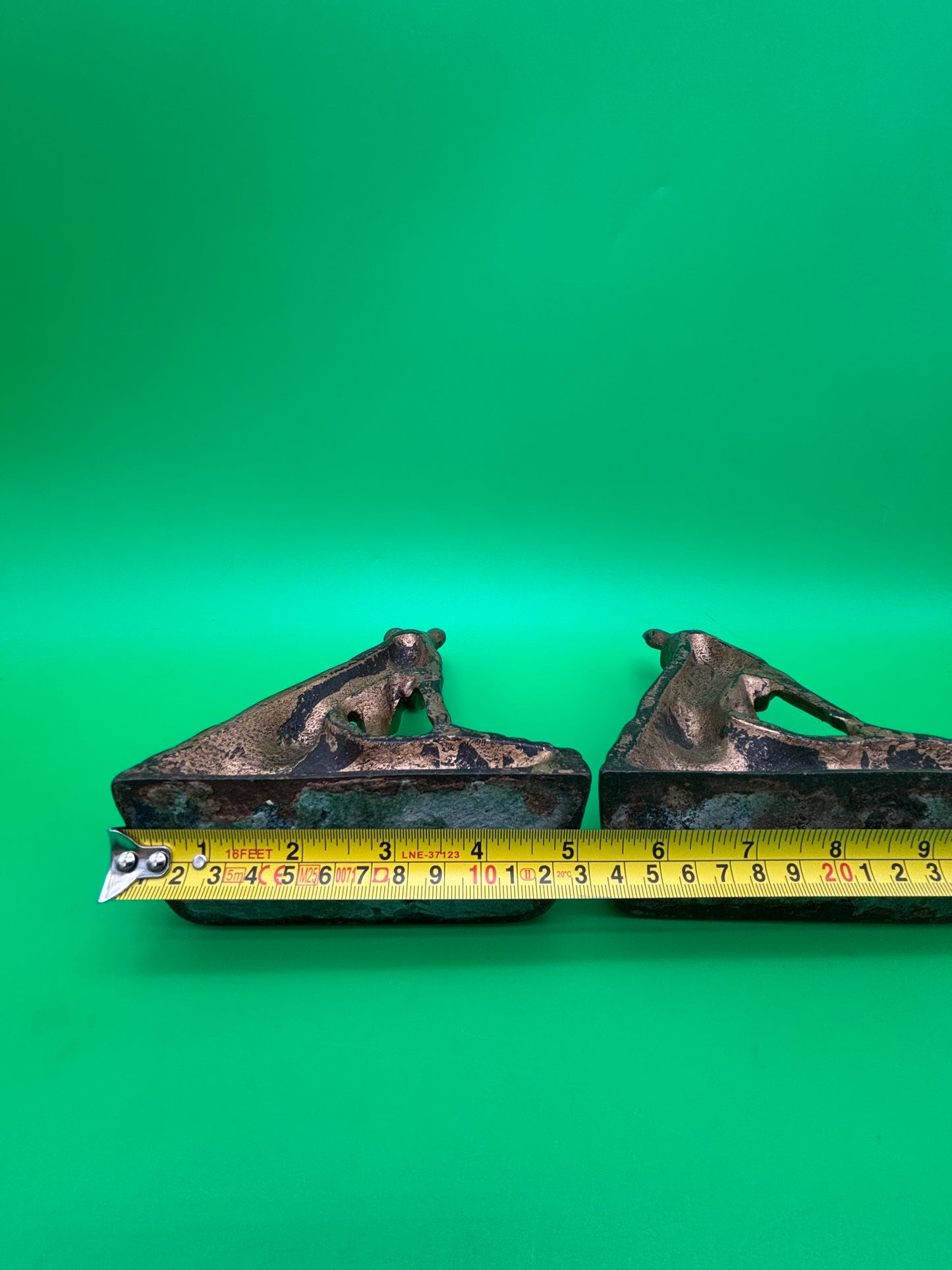Vintage Art Deco German Shepherd Dog Bookends Pair Cast Iron Bronze Finish Heavy 6”