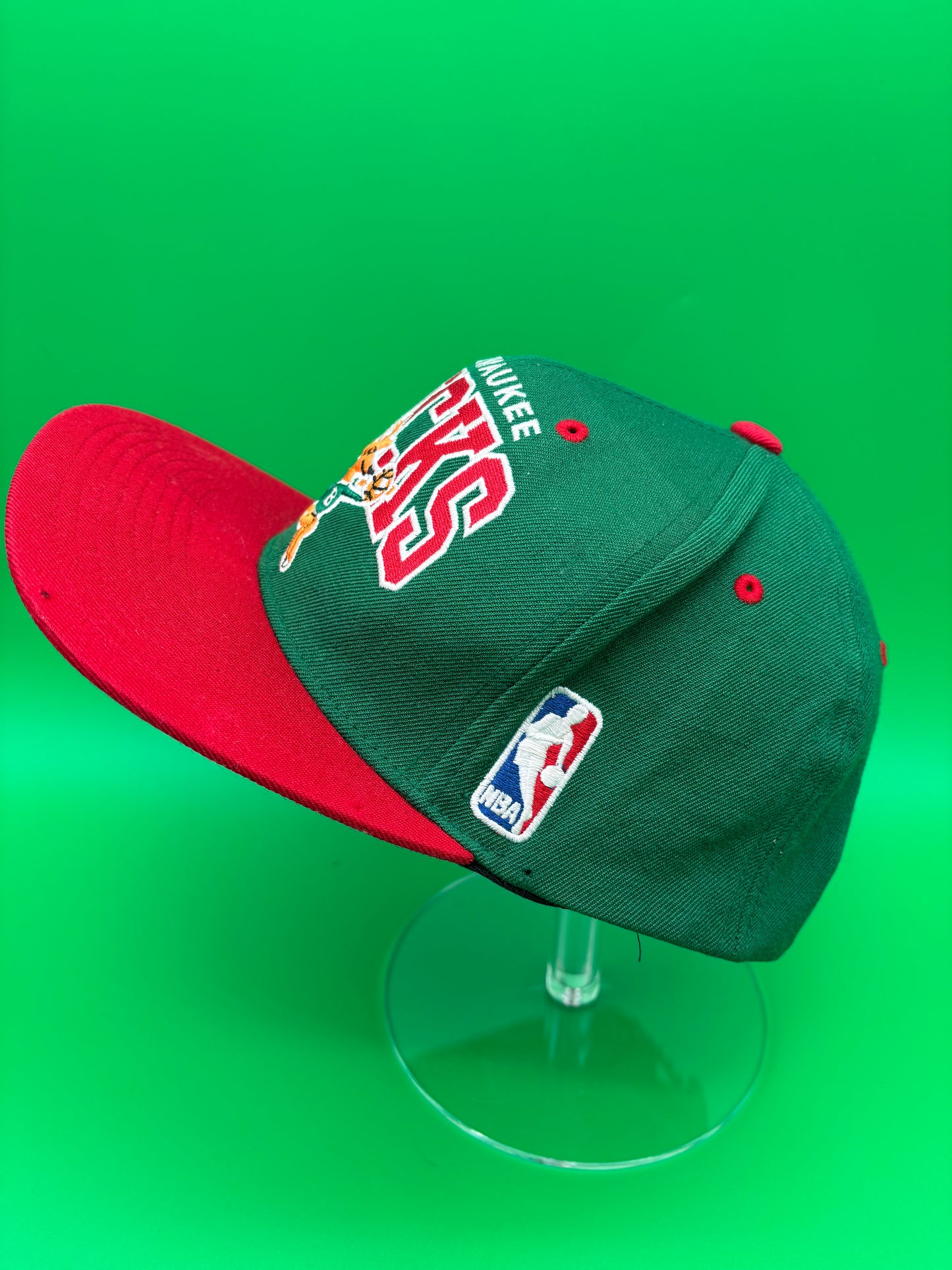 Vintage Milwaukee Bucks Mitchell And Ness SnapBack Hat
