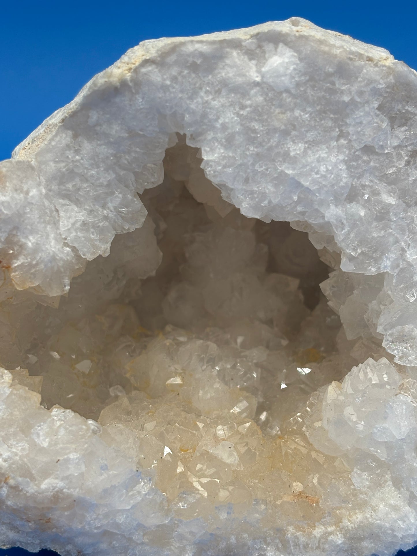 Natural White Quartz Crystal Geode Cave Druzy Mineral Specimen 4.25” Display