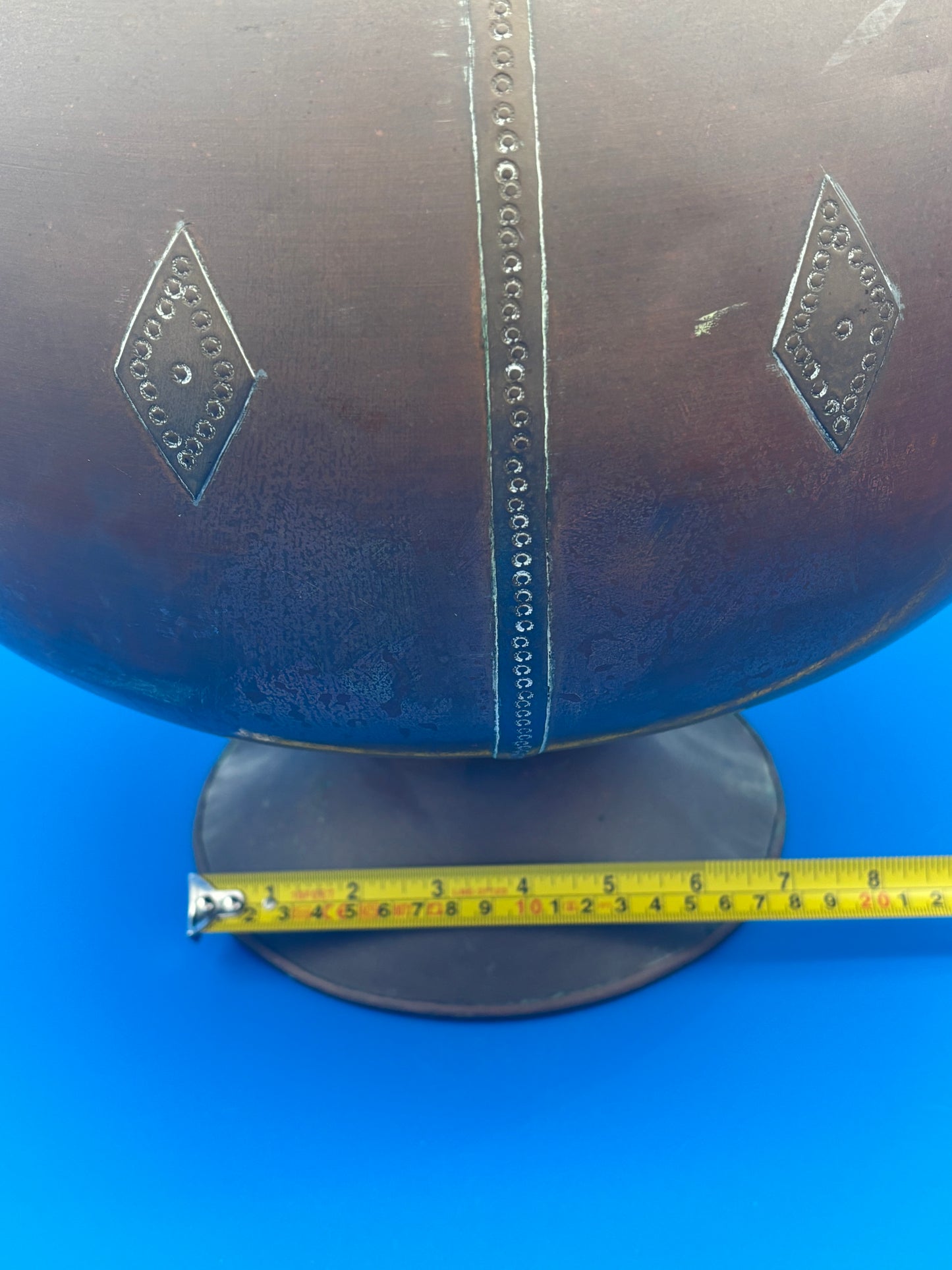 Antique Arts & Crafts Hand-Hammered Copper Urn with Riveted Seams, c. 1890–1915
