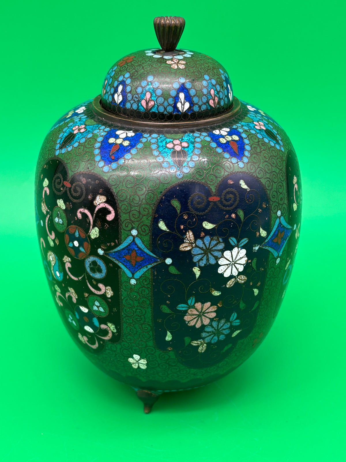 Antique Japanese Cloisonne Enamel Lidded Ginger Jar Floral Tripod Feet 6.5”