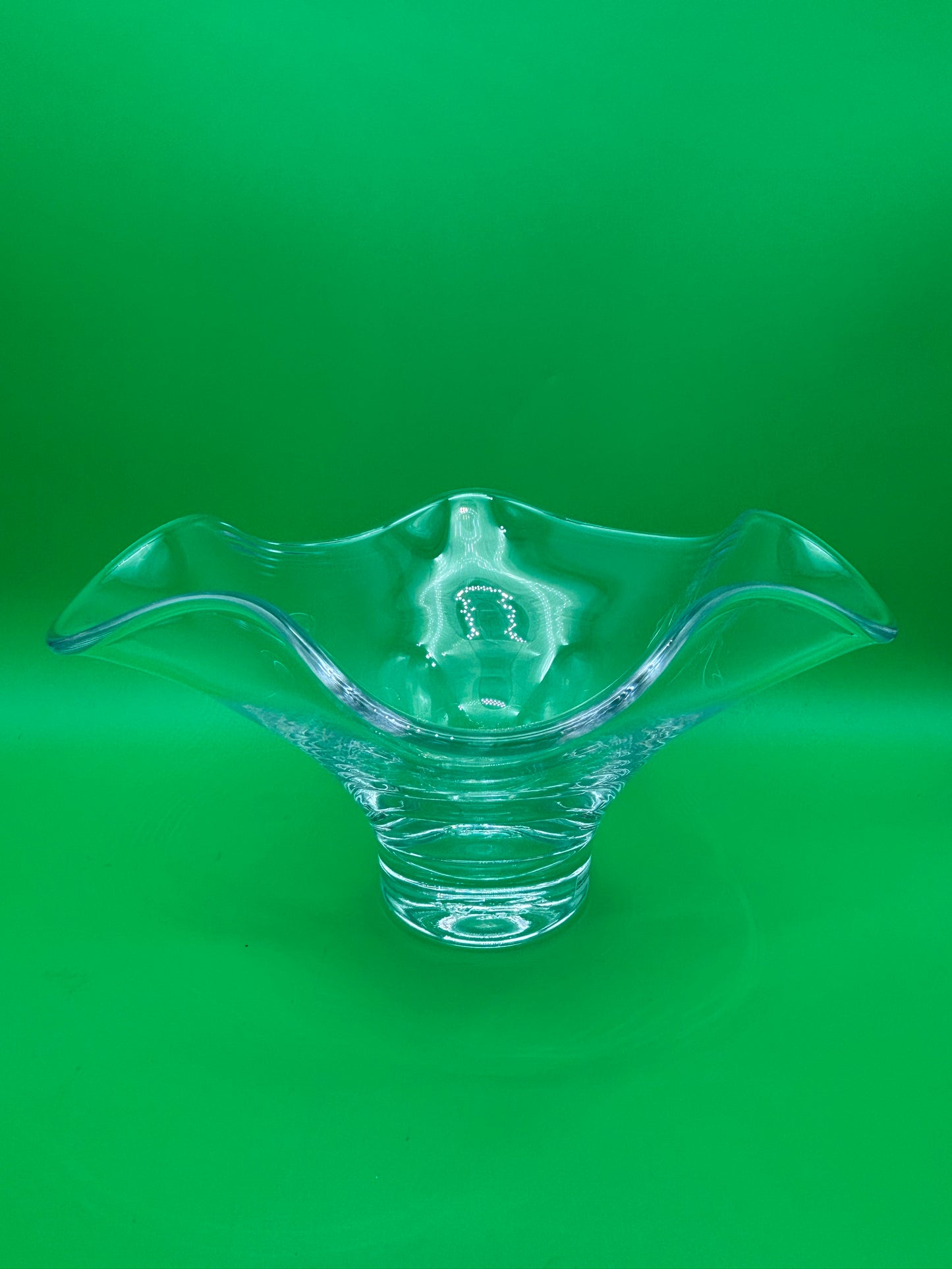 Simon Pearce Chelsea Large 12.5” Ruffled Rim Hand Blown Glass Bowl USA