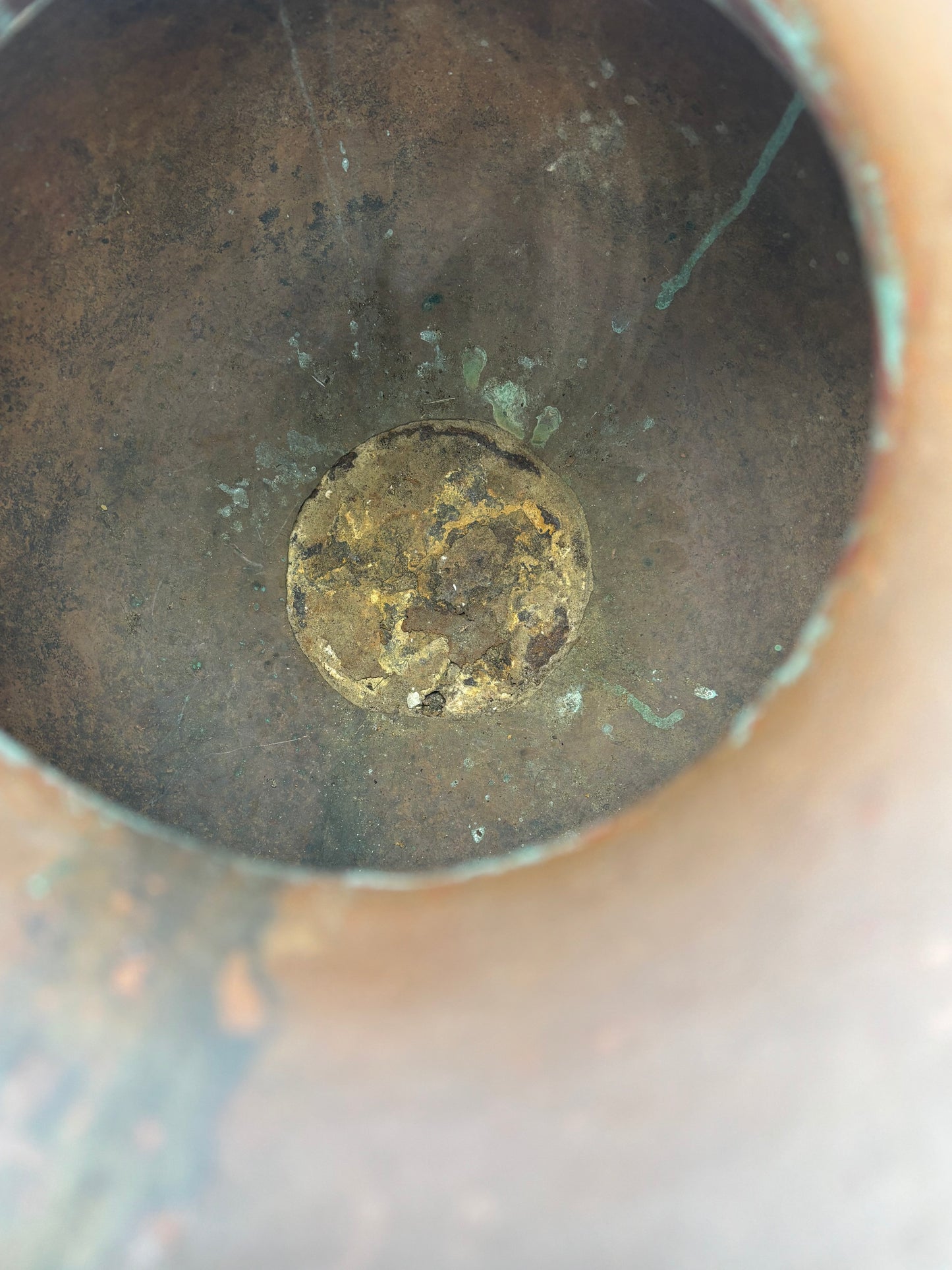 Antique Arts & Crafts Hand-Hammered Copper Urn with Riveted Seams, c. 1890–1915