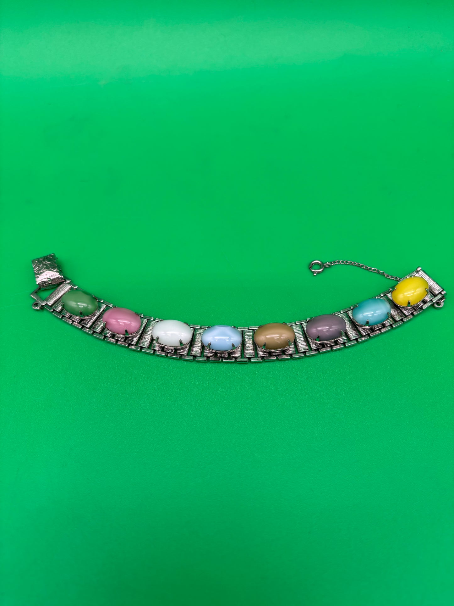 Vintage Sarah Coventry MCM Multi Color Glass Cabochon Panel Bracelet 7.5”