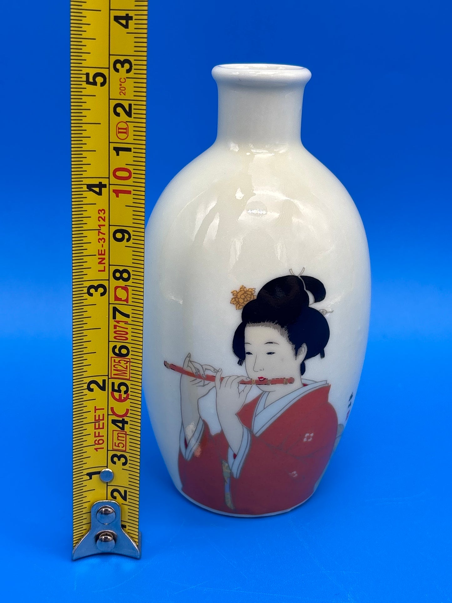 Vintage Japanese Porcelain Sake Bottle Vase Geisha Woman Playing Flute Signed 5”