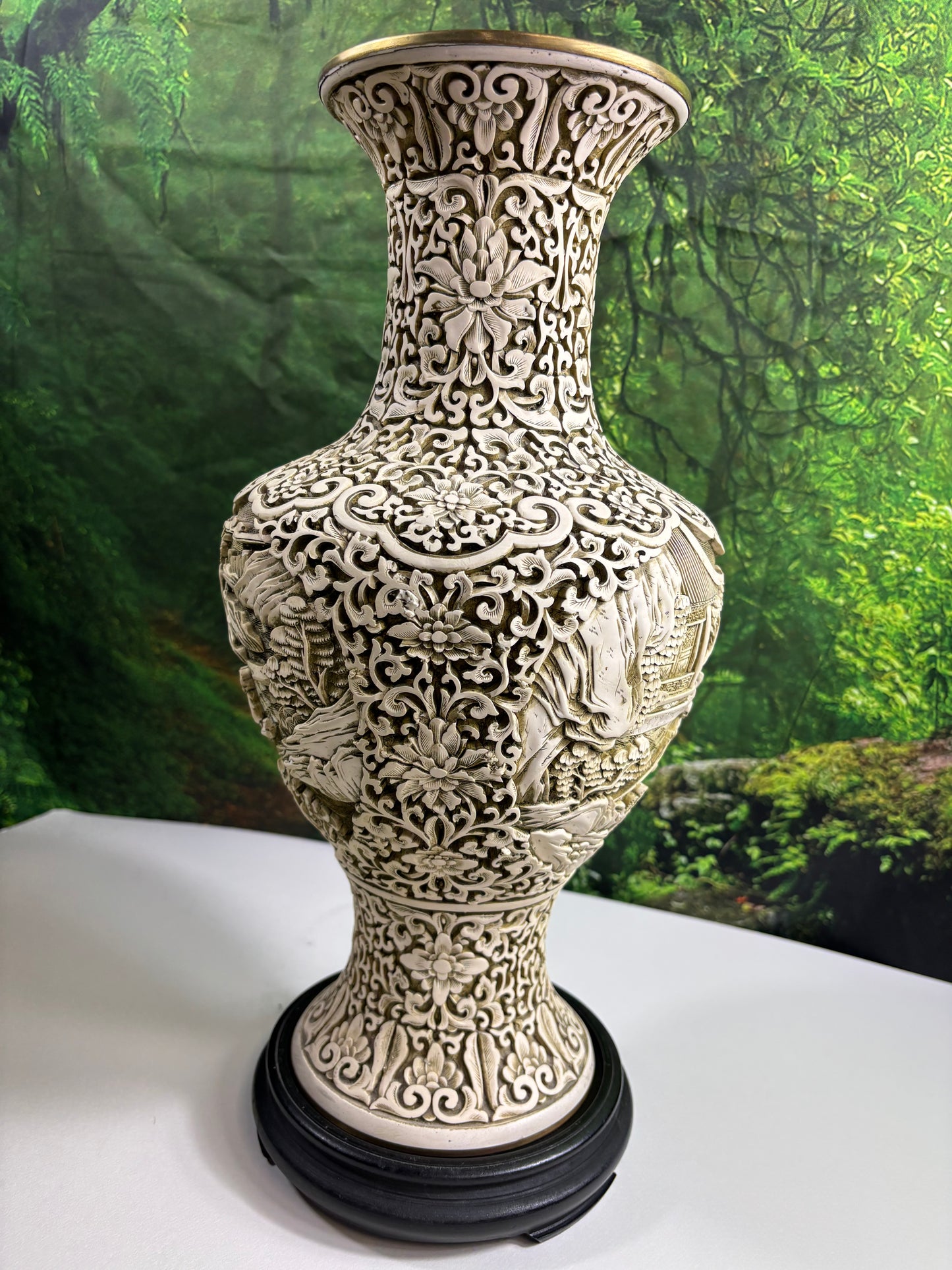 A Fabulous Chinese Cinnabar Intricate Asian Relief 15 Inch Vase W/Wood Stand/Base