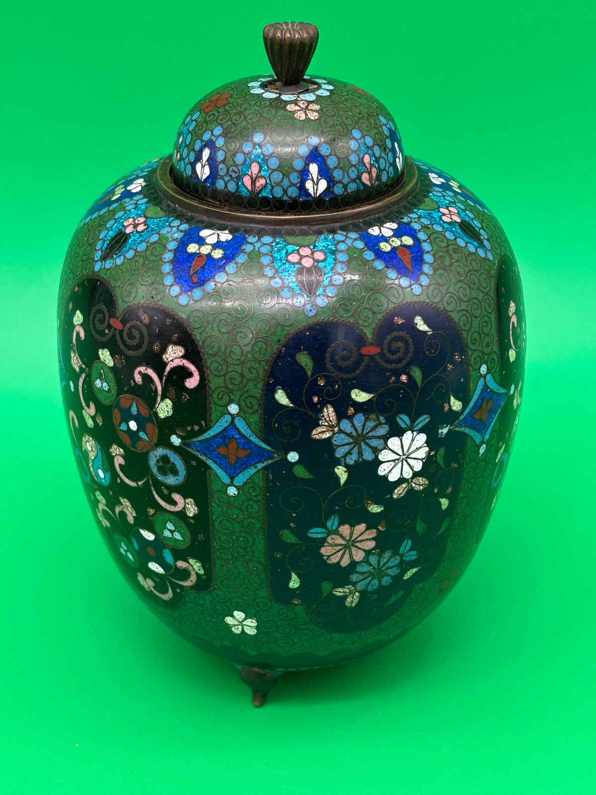 Antique Japanese Cloisonne Enamel Lidded Ginger Jar Floral Tripod Feet 6.5”