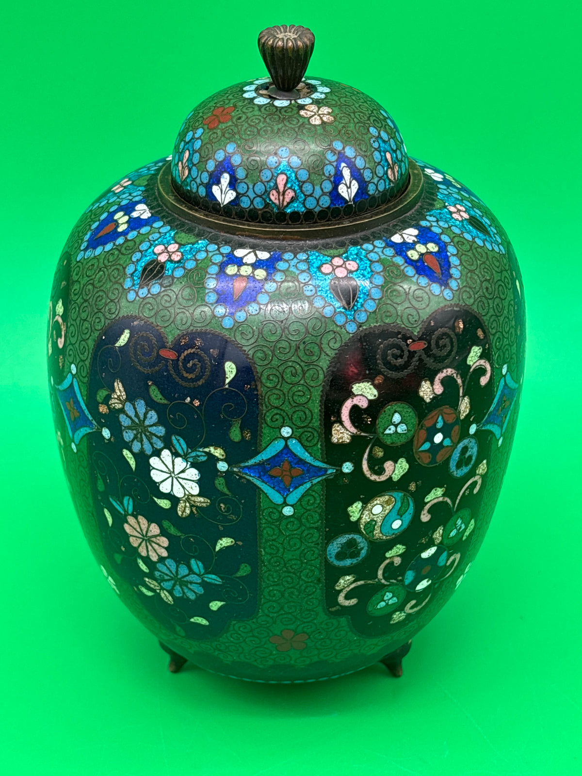 Antique Japanese Cloisonne Enamel Lidded Ginger Jar Floral Tripod Feet 6.5”