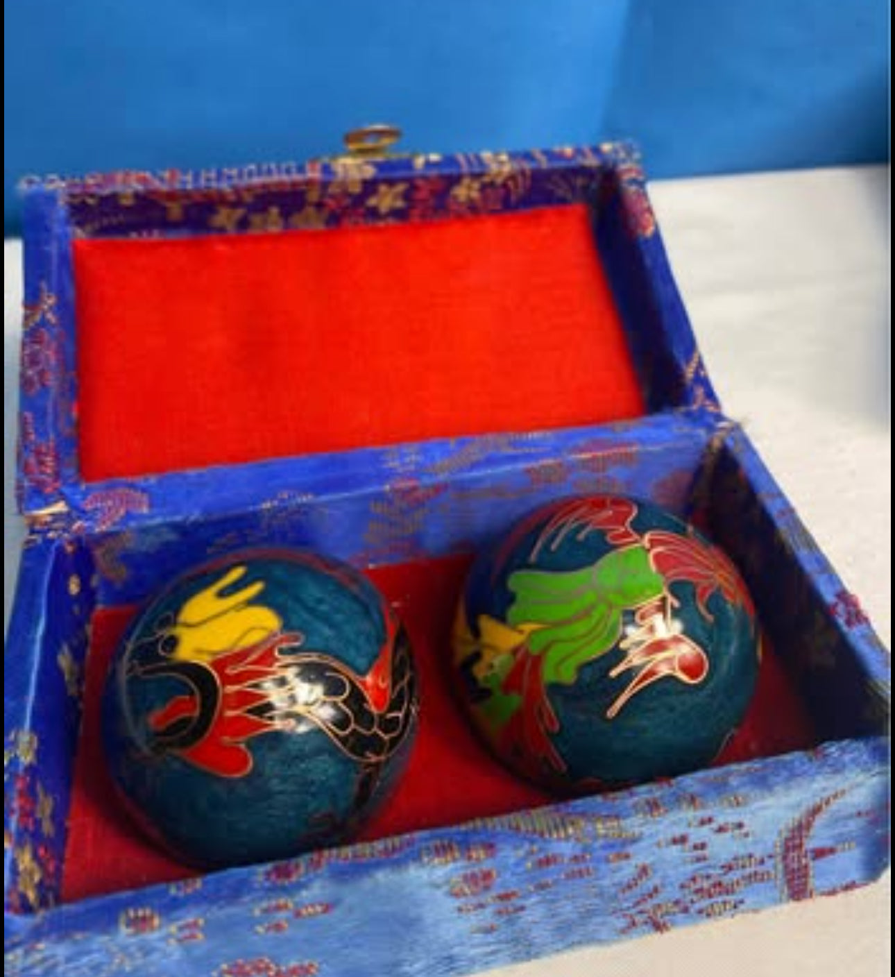 Beautiful Blue and Yellow Chinese Health Balls with Chimes