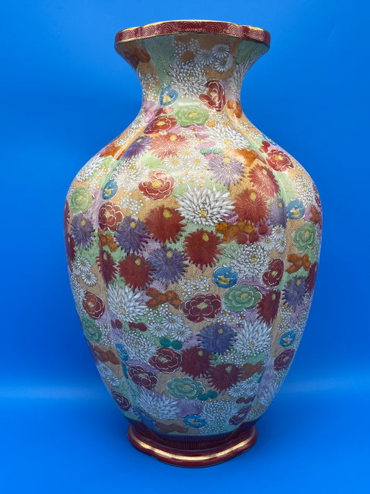 Large Vintage Japanese Satsuma Millefleur Thousand Flowers Porcelain Vase Signed
