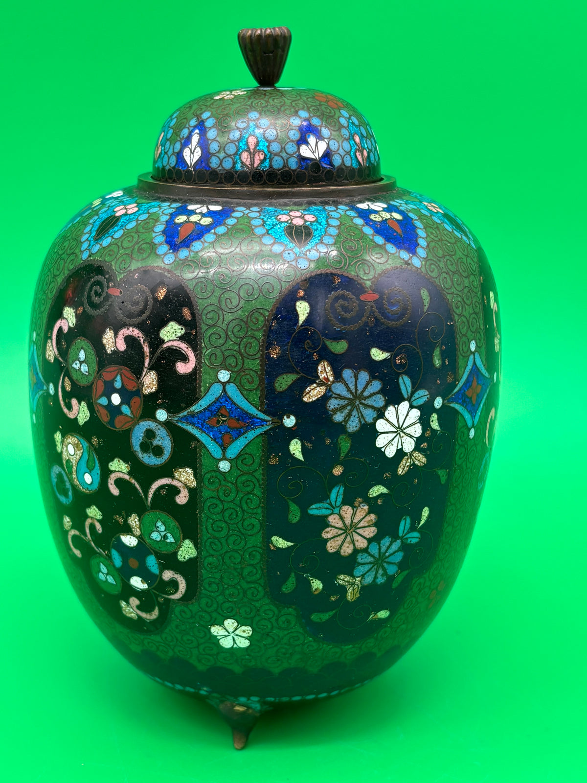 Antique Japanese Cloisonne Enamel Lidded Ginger Jar Floral Tripod Feet 6.5”