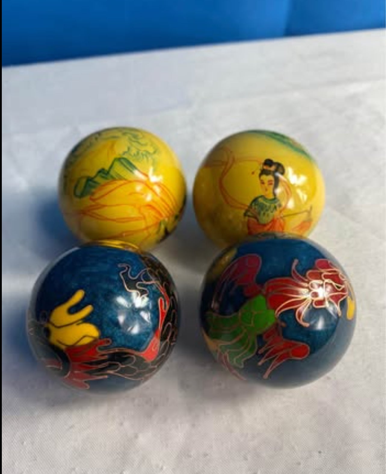 Beautiful Blue and Yellow Chinese Health Balls with Chimes