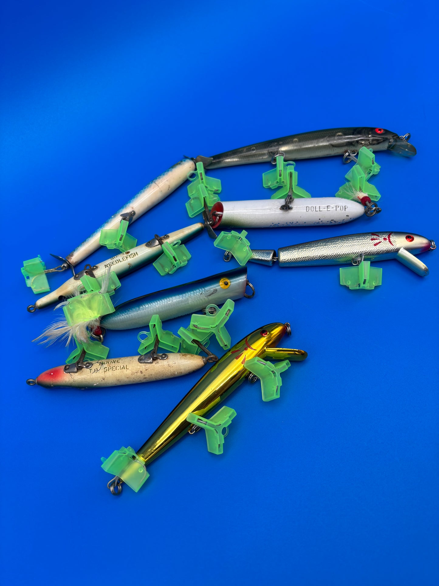 Lot of 8 Vintage Wooden Saltwater Fishing Lures Needlefish Poppers Swimmers Surf Plug Collection