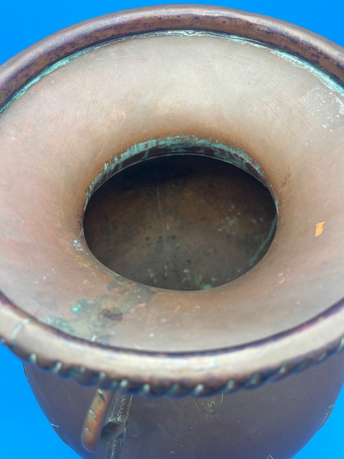 Antique Arts & Crafts Hand-Hammered Copper Urn with Riveted Seams, c. 1890–1915