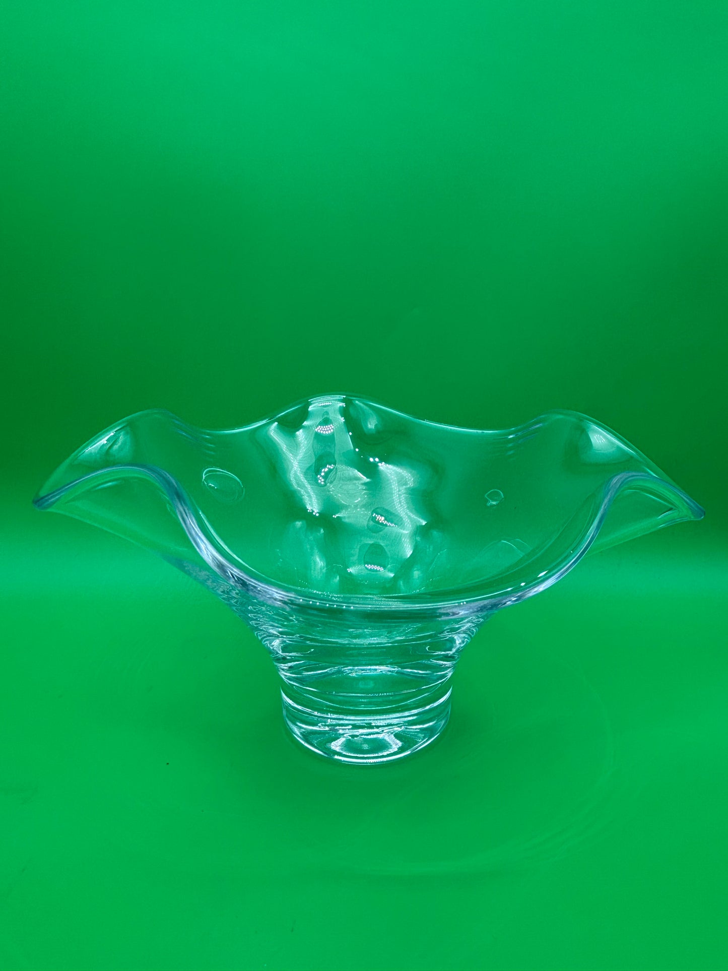 Simon Pearce Chelsea Large 12.5” Ruffled Rim Hand Blown Glass Bowl USA