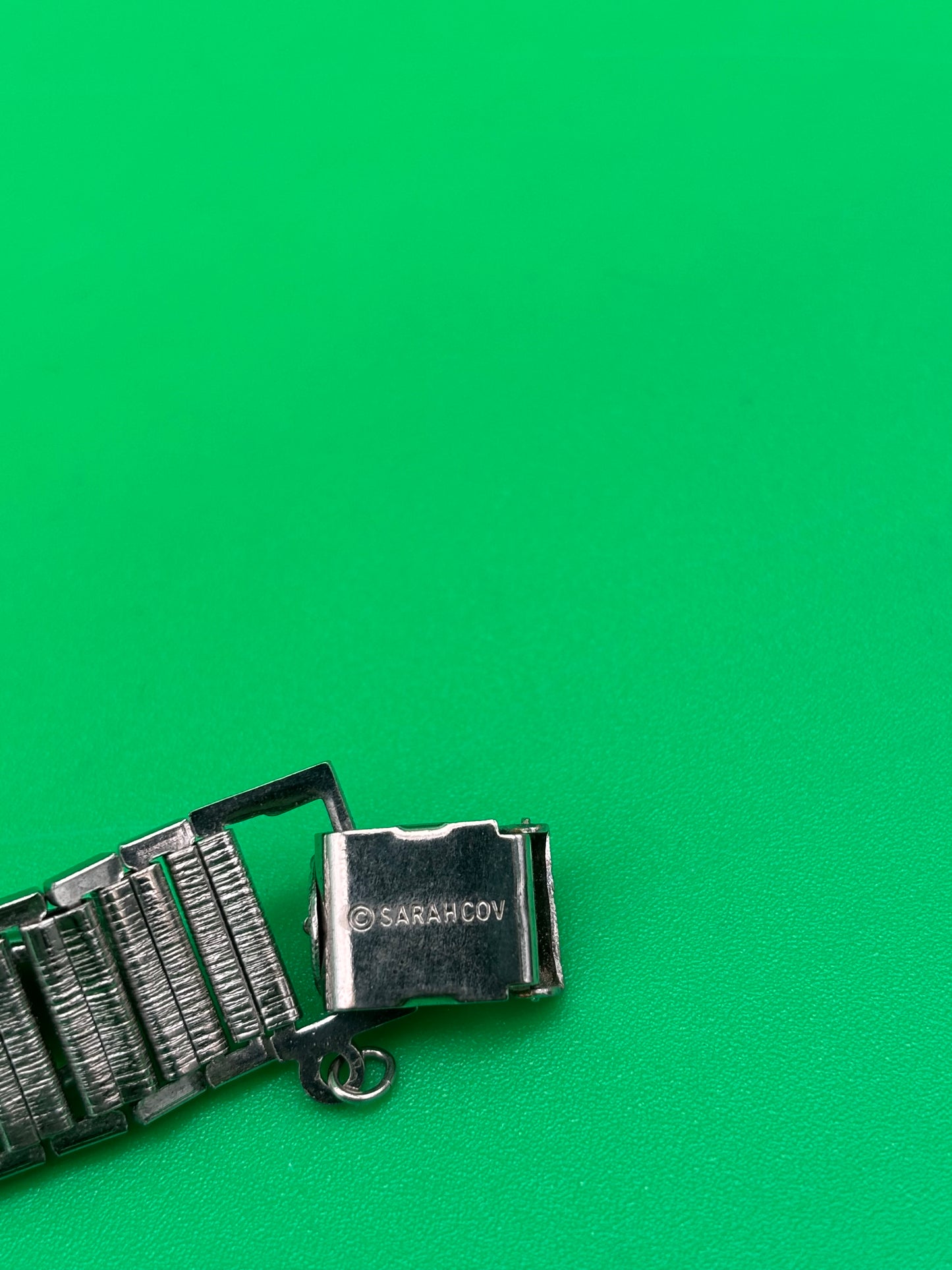 Vintage Sarah Coventry MCM Multi Color Glass Cabochon Panel Bracelet 7.5”