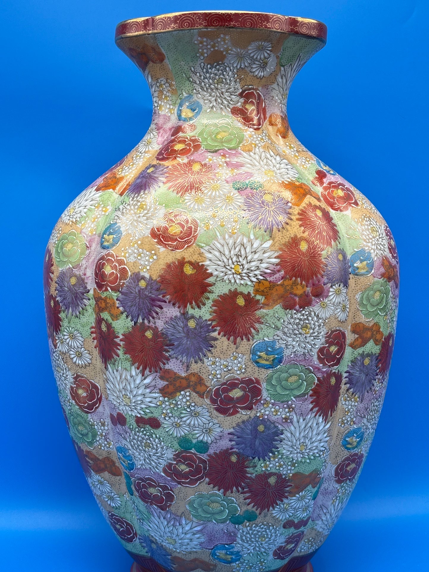 Large Vintage Japanese Satsuma Millefleur Thousand Flowers Porcelain Vase Signed
