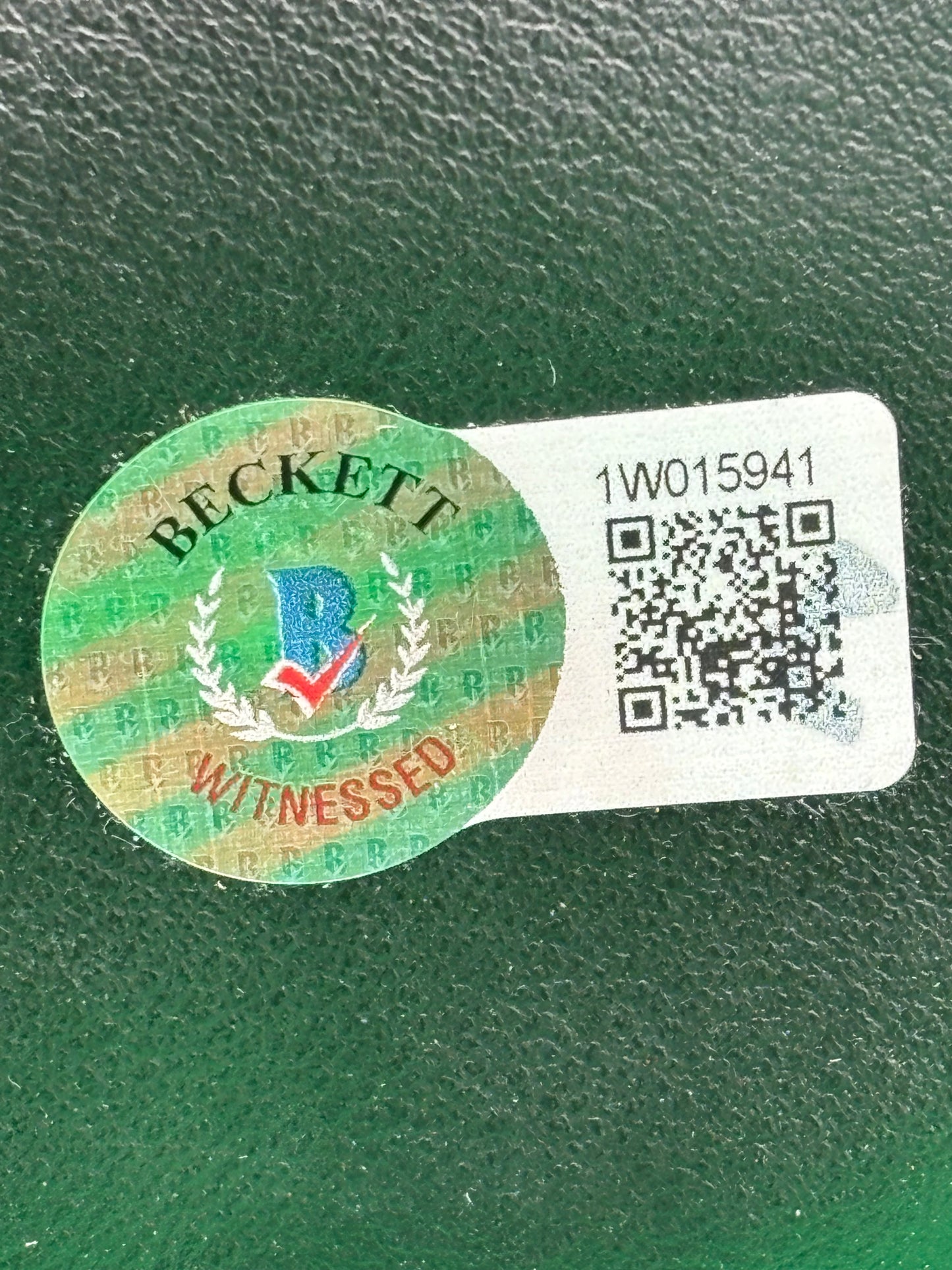 BO NICKAL Signed UFC/MMA Fight Glove – Beckett Witnessed Authenticated