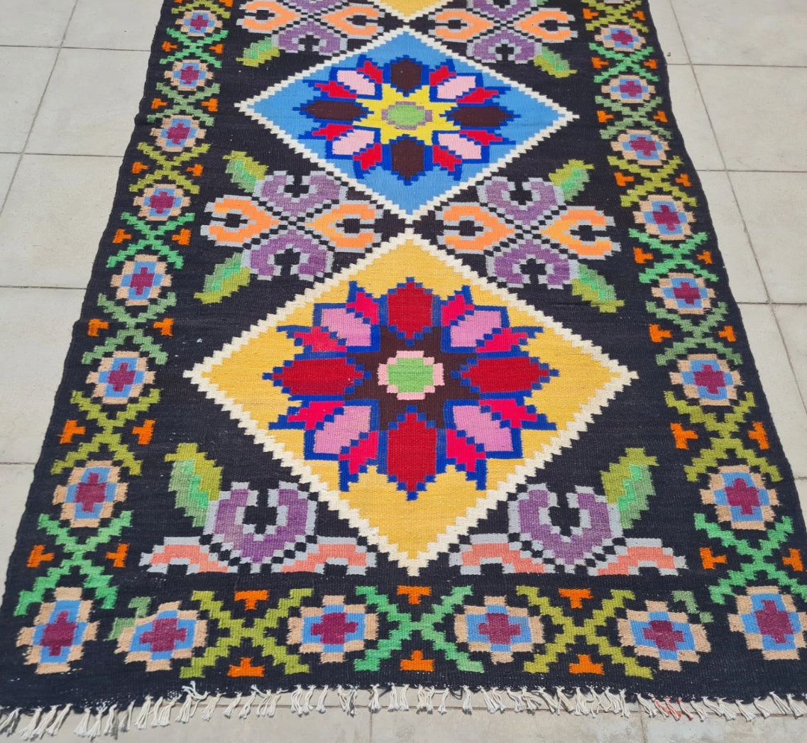 Hand Knotted Vintage Russian Julkrus Kilim Kilm Wool Area Runner Rug 7 x 3 Ft