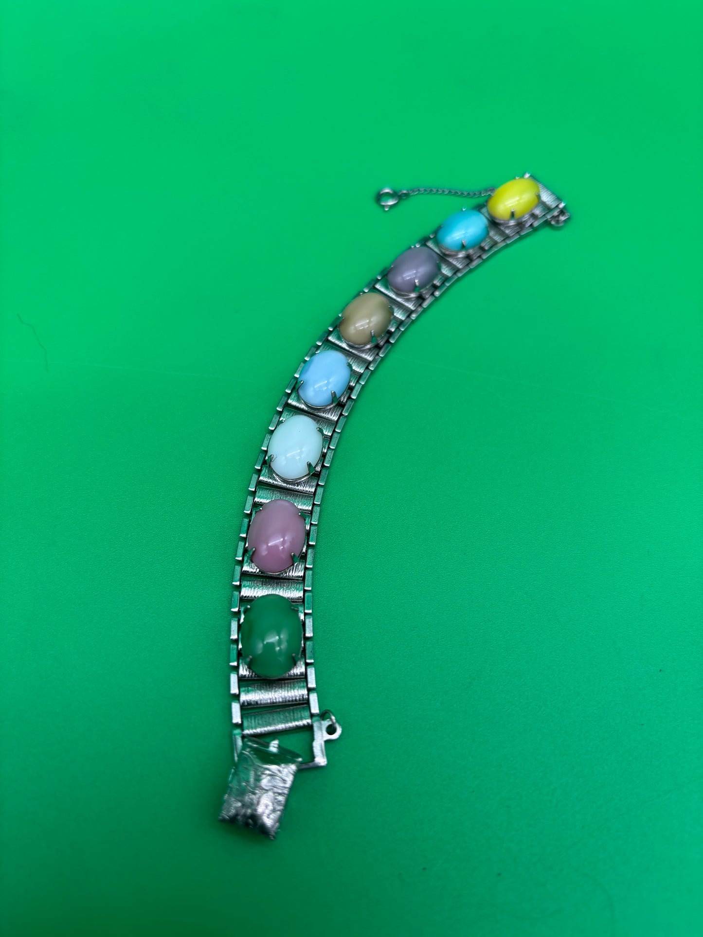 Vintage Sarah Coventry MCM Multi Color Glass Cabochon Panel Bracelet 7.5”