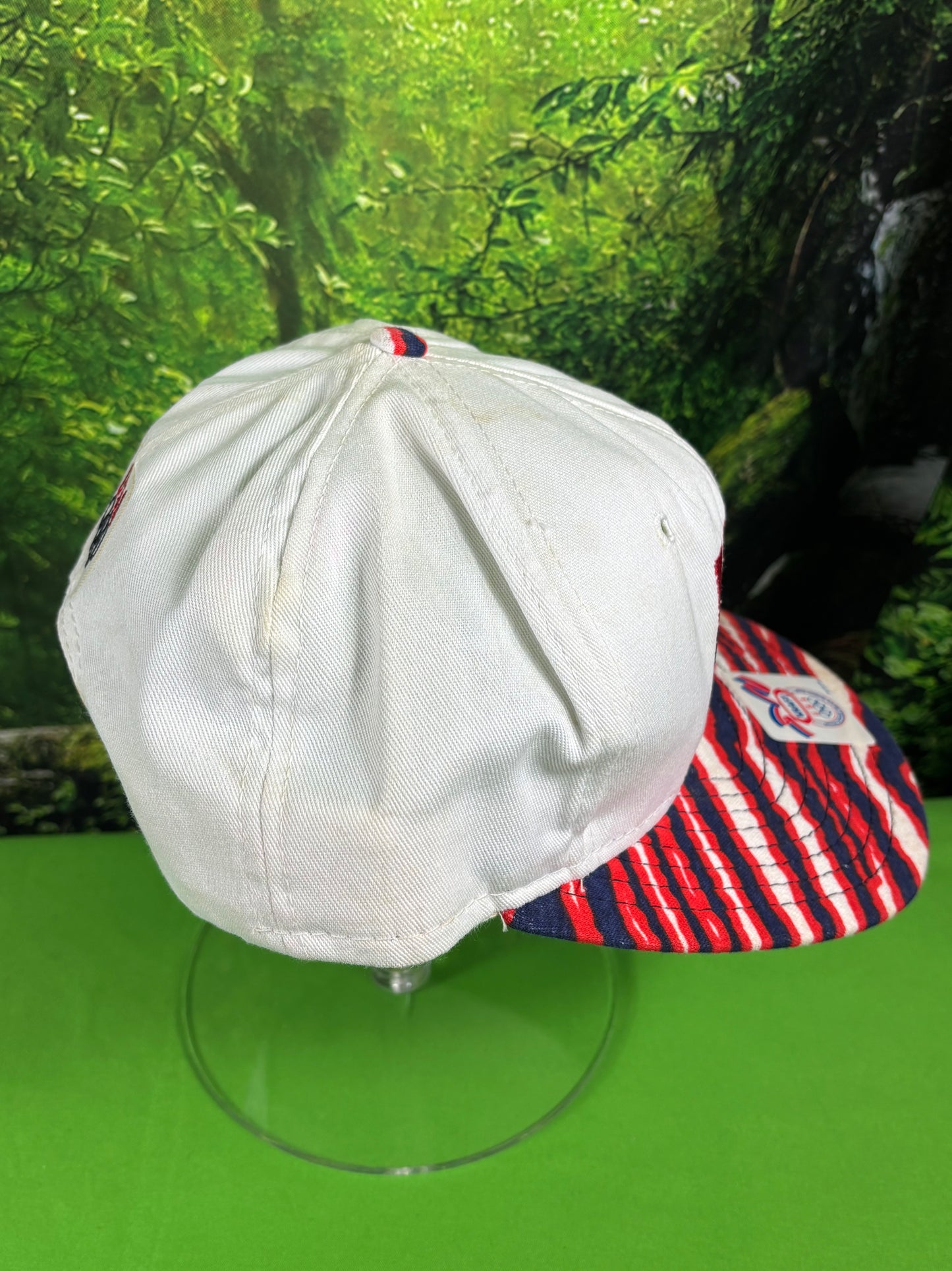 Vintage 1992 USA Team Basketball #32 Lakers Hat