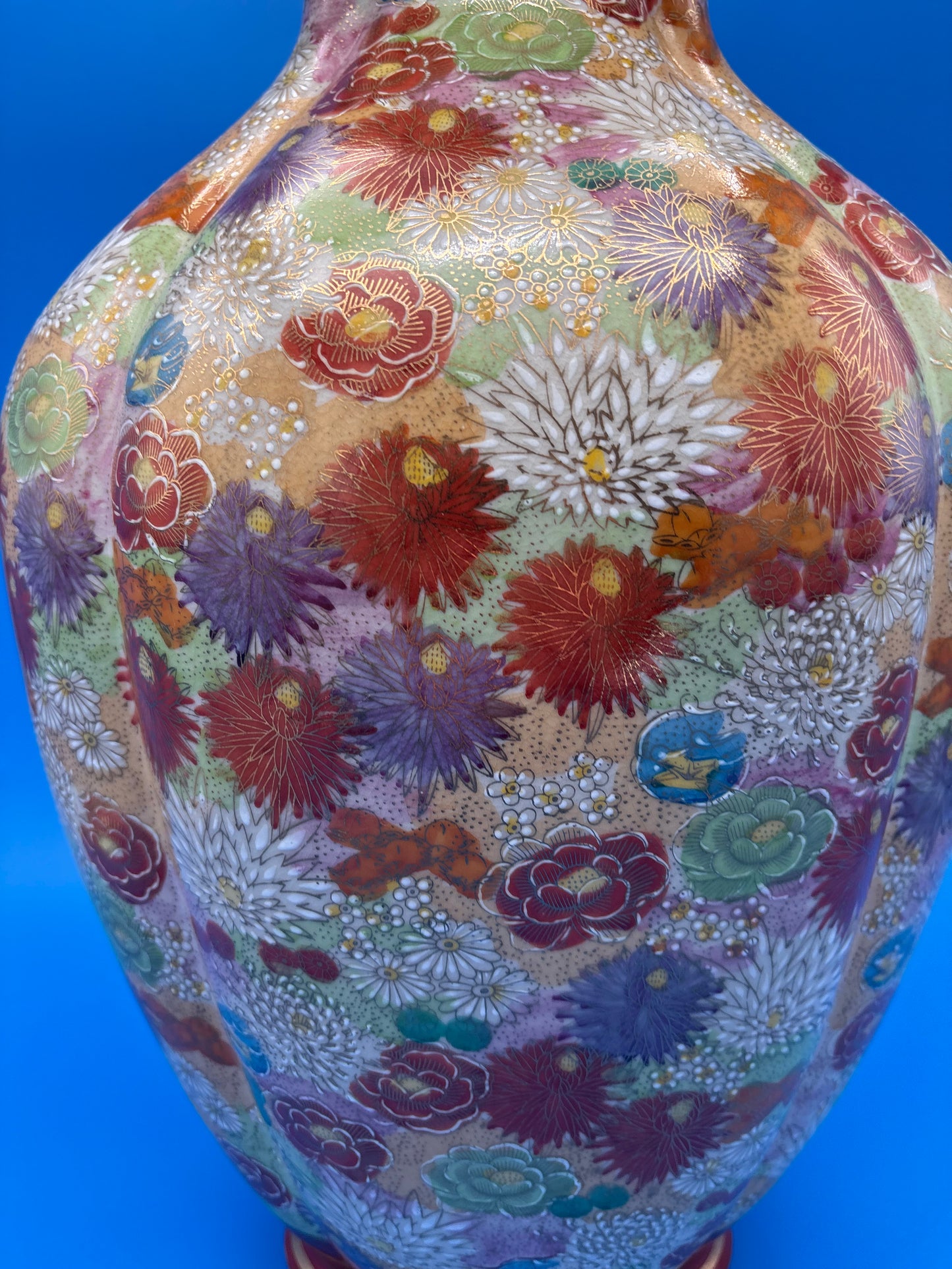 Large Vintage Japanese Satsuma Millefleur Thousand Flowers Porcelain Vase Signed