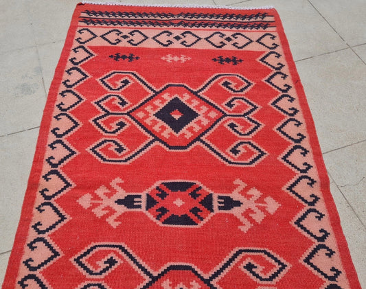 Amazing Hand Knotted Vintage Turkish Kilim Kilm Wool Area Rug 4.6 x 2.3 Ft