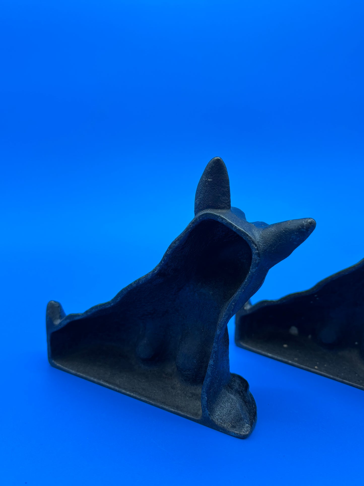 Antique Pair Black Wrought Cast Iron Scottie Dog Bookends