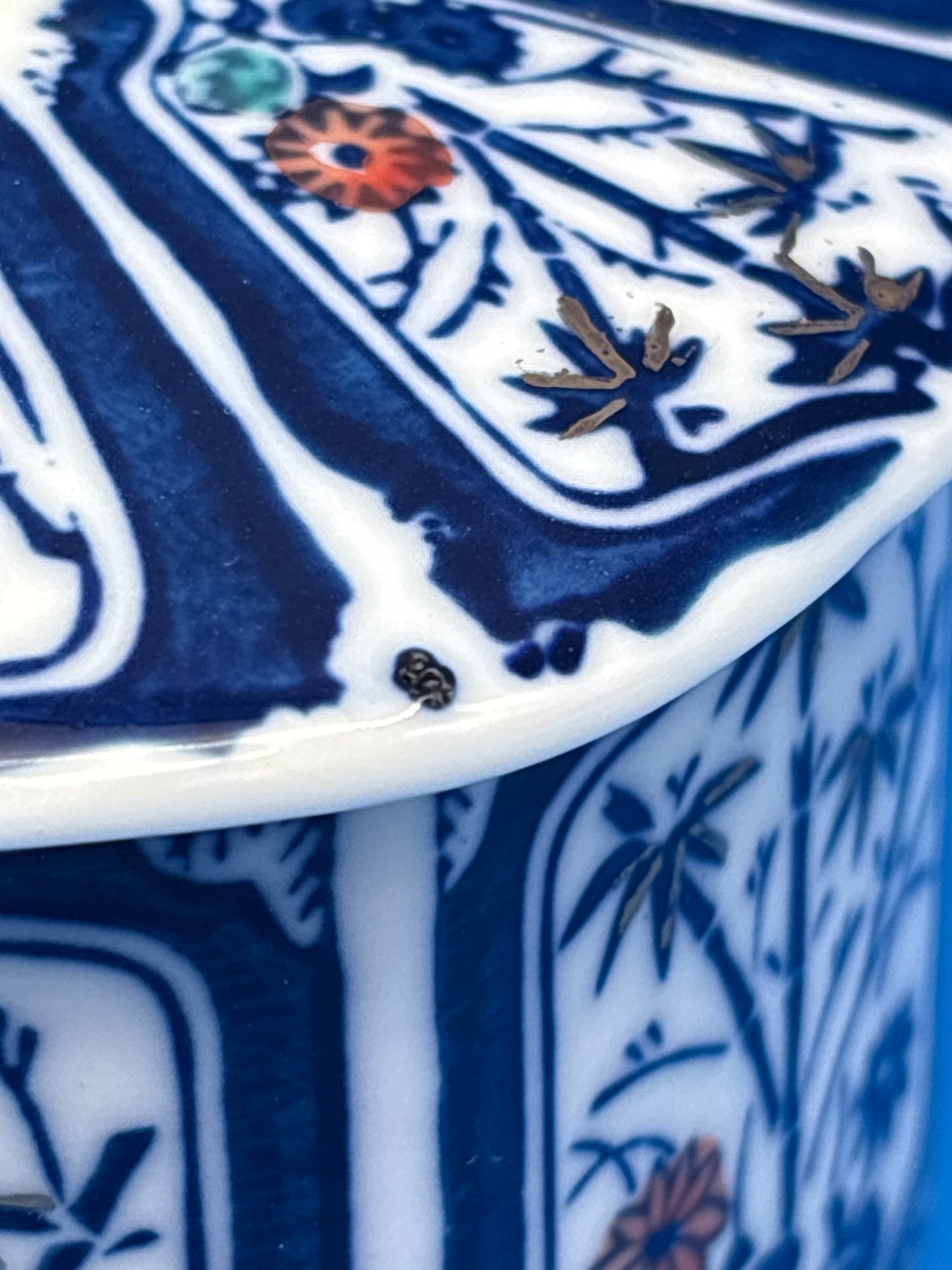 Vintage Japanese Arita Shoho Ko Imari Porcelain Lidded Bowl Blue Gold Floral