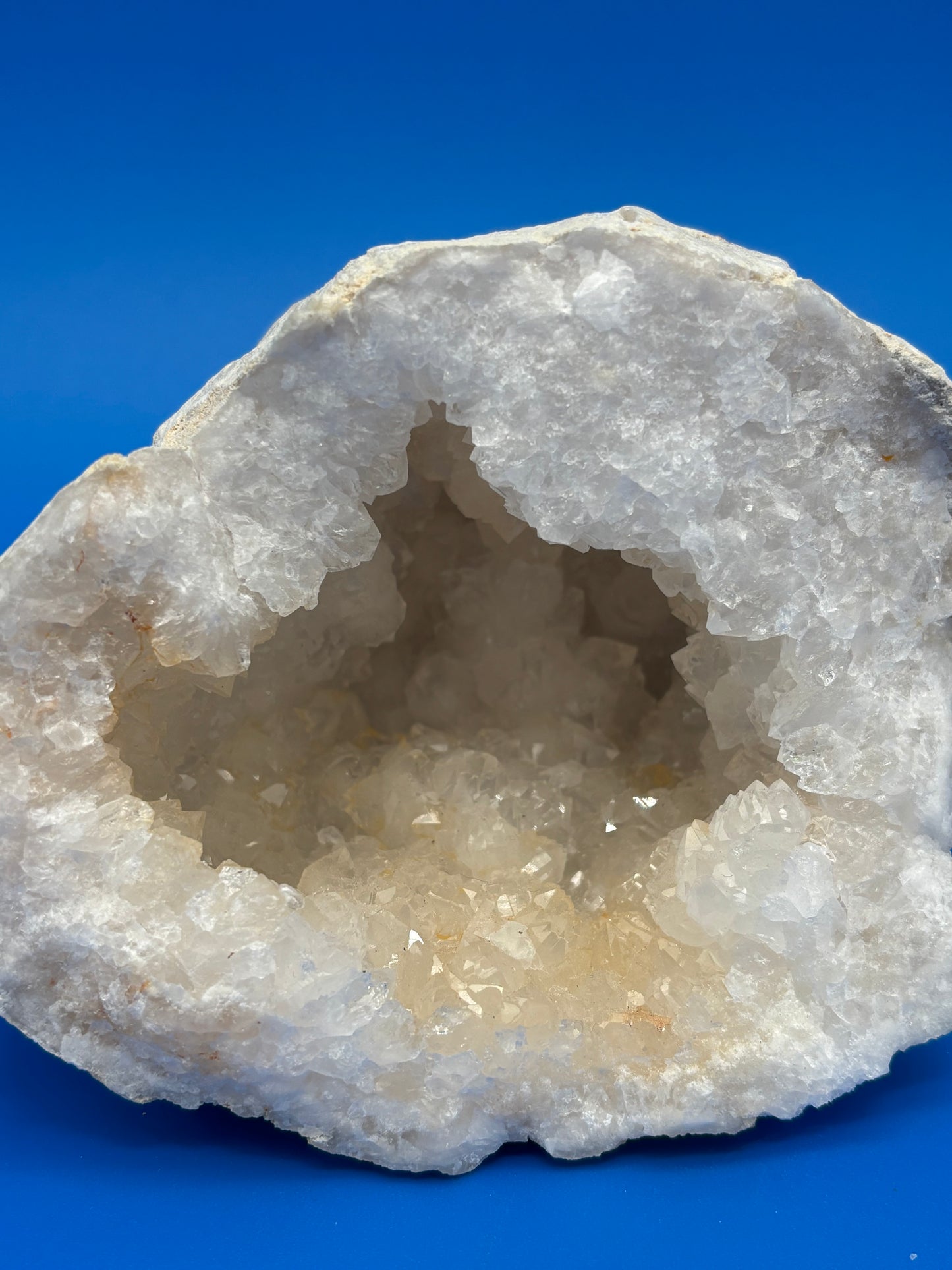 Natural White Quartz Crystal Geode Cave Druzy Mineral Specimen 4.25” Display