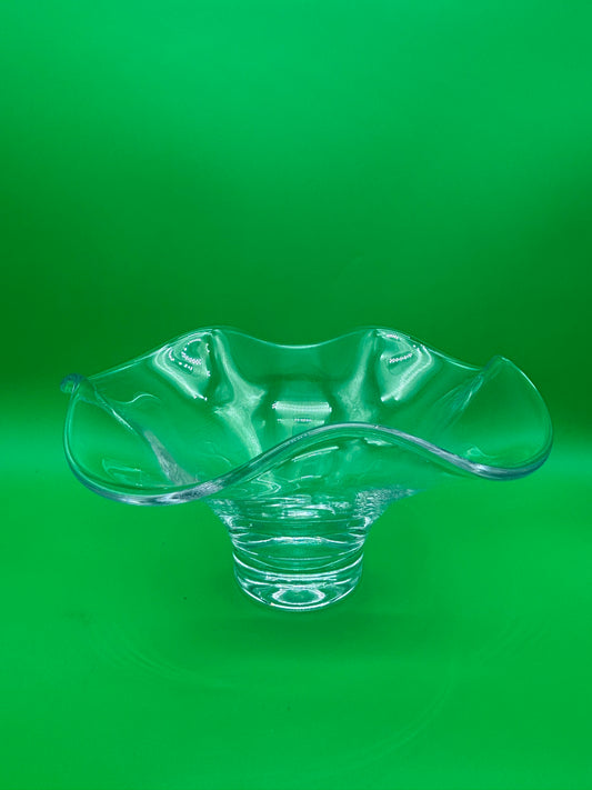 Simon Pearce Chelsea Large 12.5” Ruffled Rim Hand Blown Glass Bowl USA