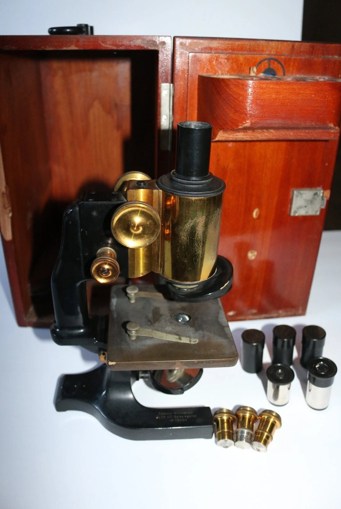Vintage Brass Spencer Microscope ALOE Co. No. 75659 c.1922 w/ Extra Optics & Wood Case