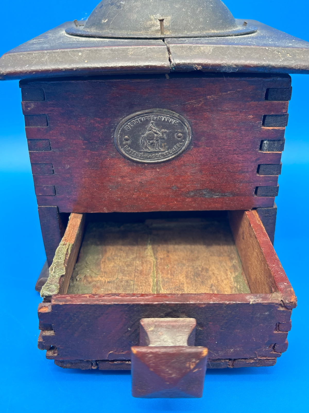 Antique K&M Kissing Möllmann German Coffee Grinder Mill Wood Hand Crank c1900