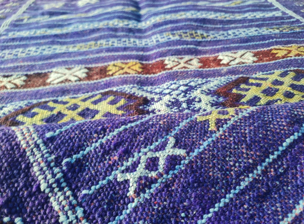 Rare Handwoven Vintage Moroccan Soumak Kilim Wool Rug – Purple Tribal Flatweave – 3’8” x 2’1”