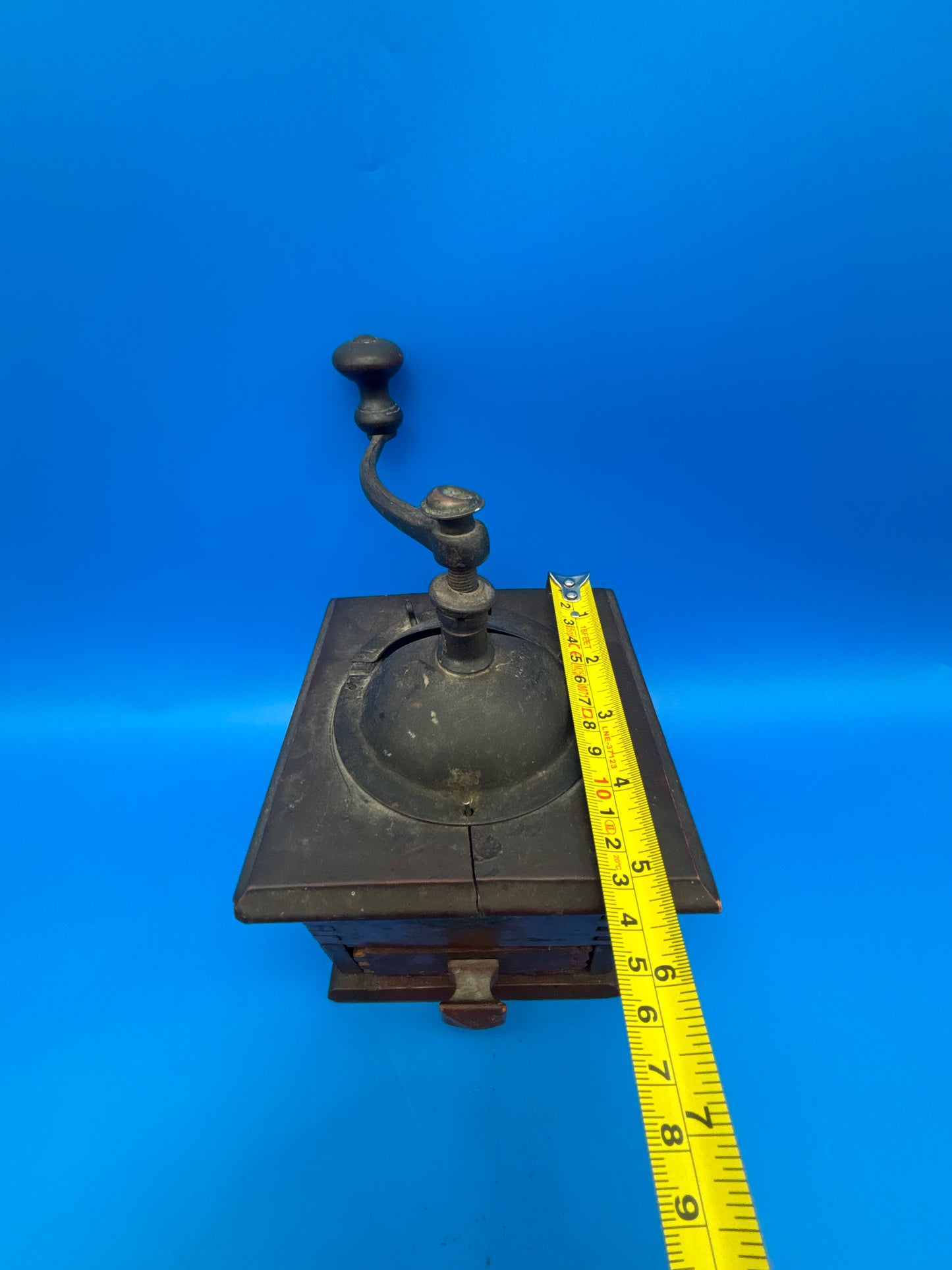 Antique K&M Kissing Möllmann German Coffee Grinder Mill Wood Hand Crank c1900