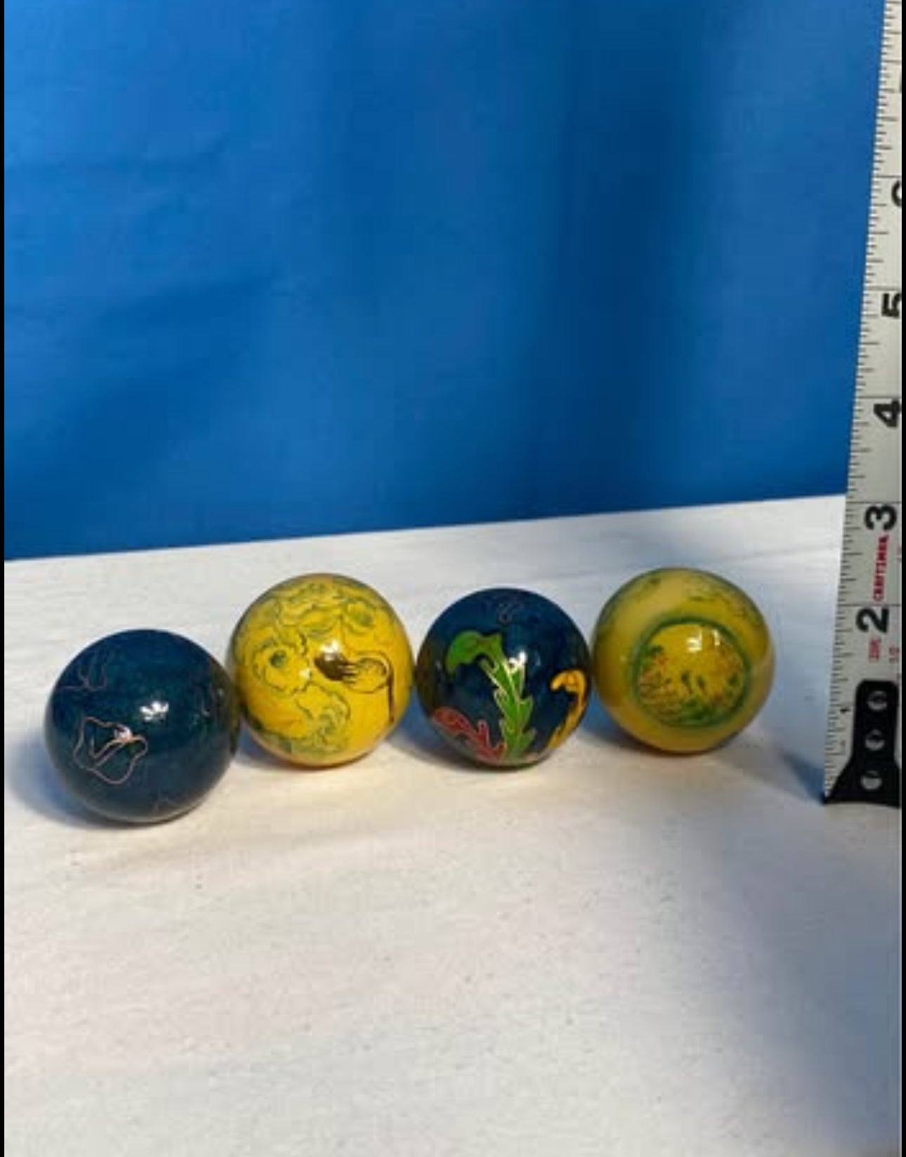 Beautiful Blue and Yellow Chinese Health Balls with Chimes
