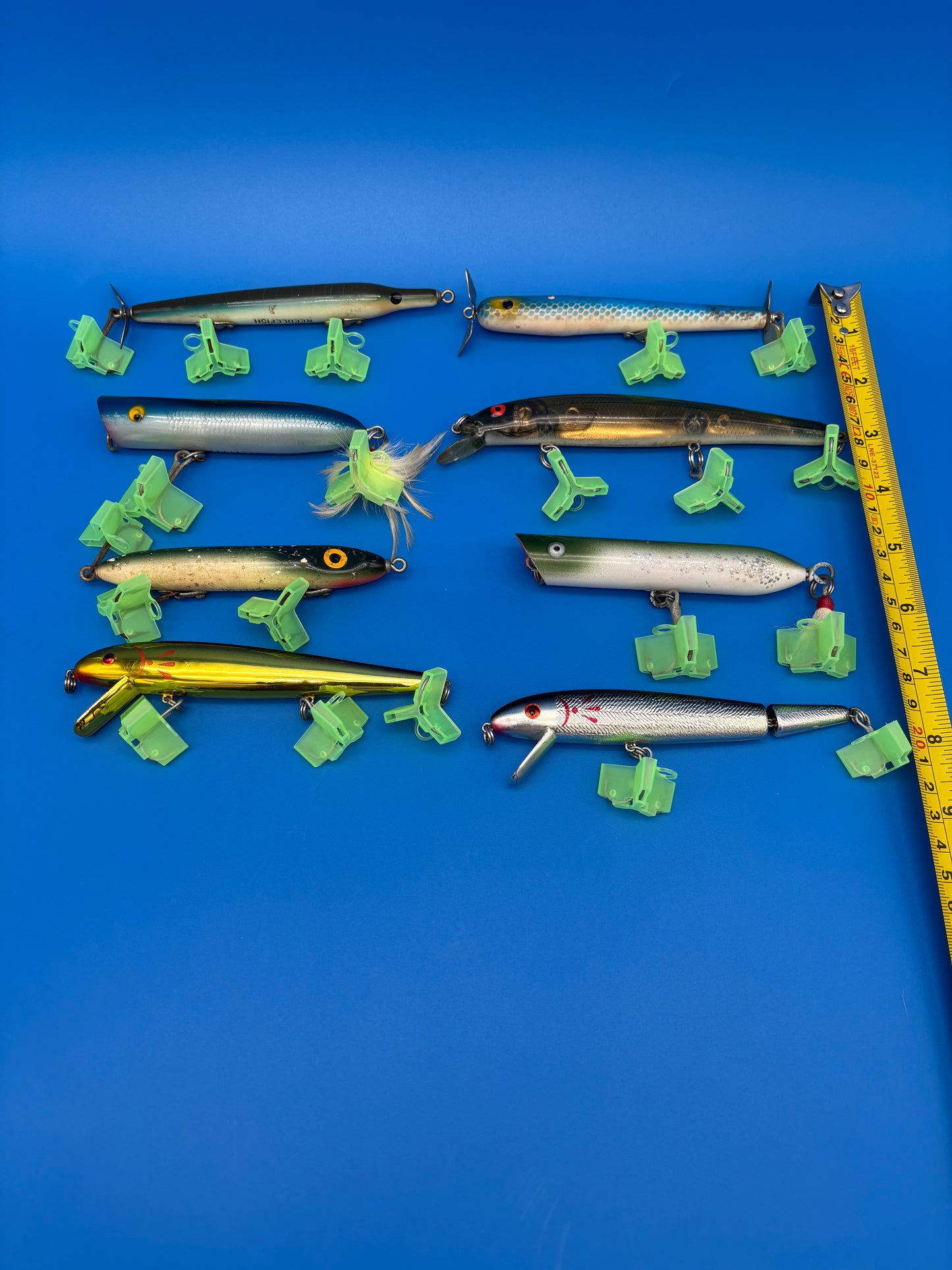 Lot of 8 Vintage Wooden Saltwater Fishing Lures Needlefish Poppers Swimmers Surf Plug Collection