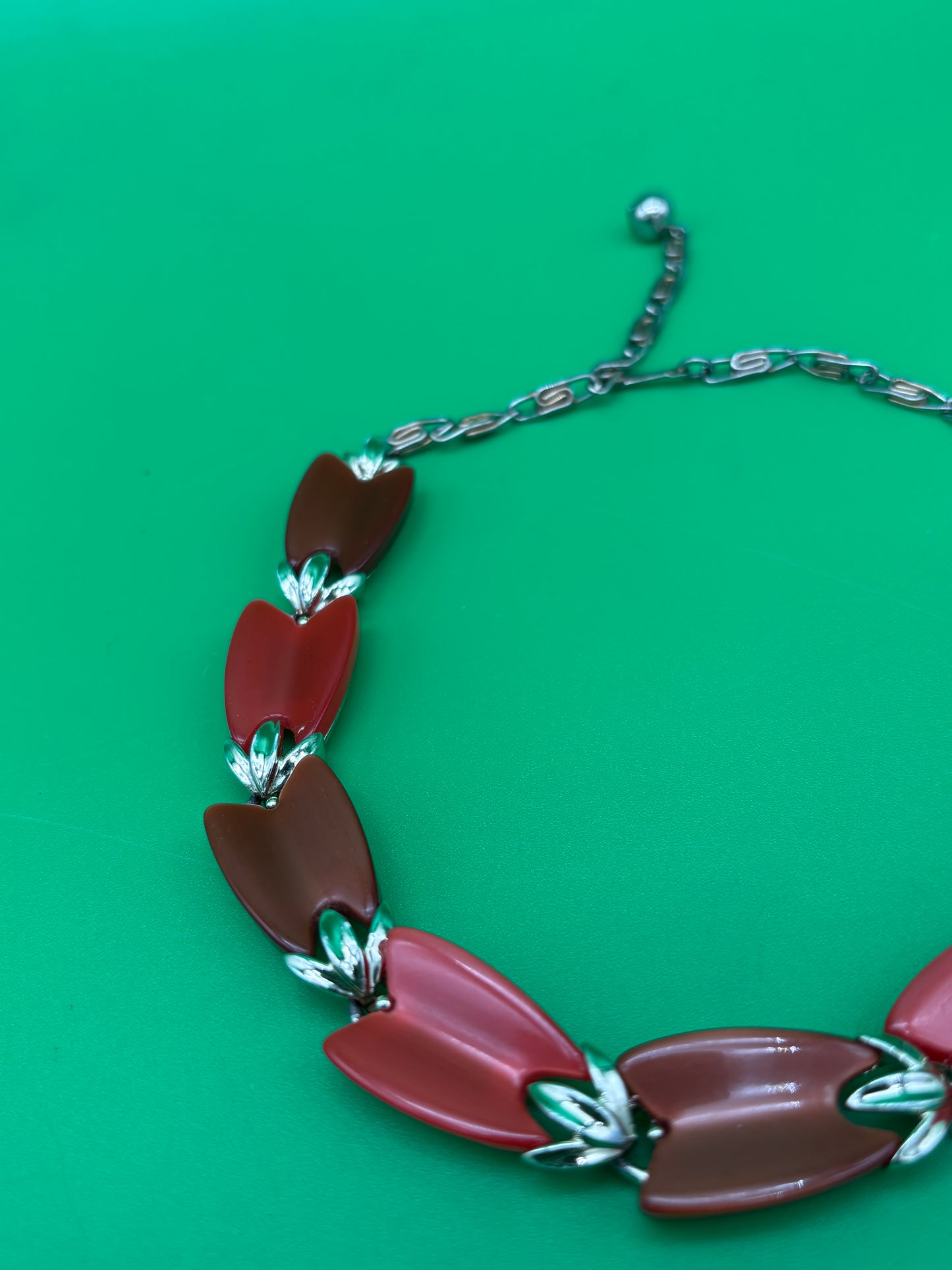Stunning Vintage Signed LISNER Cherry Red Thermoset Necklace 17” Mid-Century
